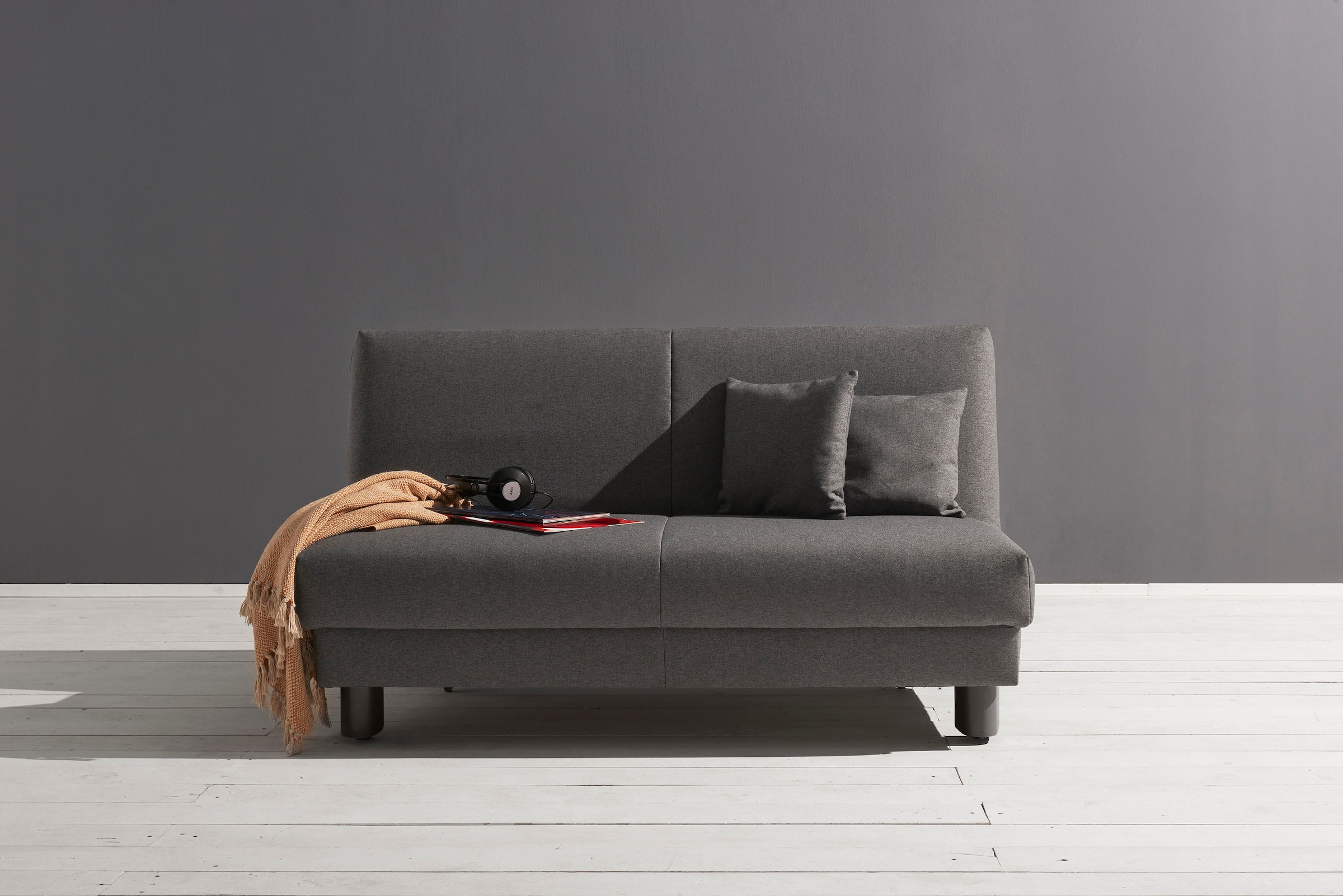 ell + ell Schlafsofa »Enny« Liegefläche Breite 155 cm, Liegehöhe 45 cm, Füße schwarz, Rückenlehne