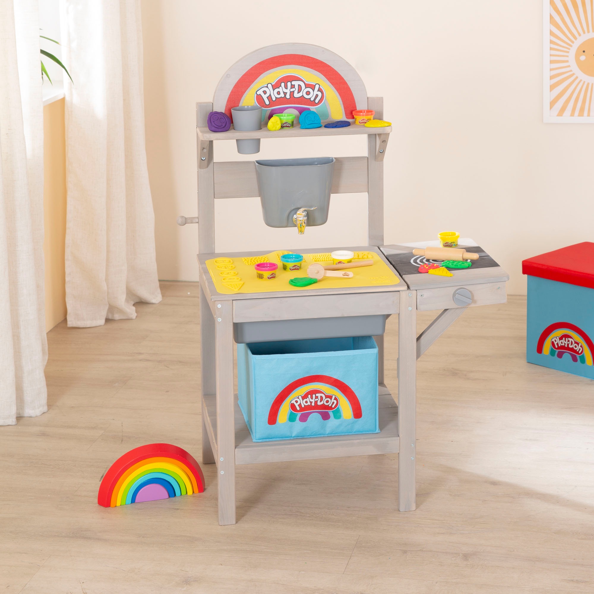 roba® Outdoor-Spielküche »Play-Doh«, inkl. Knete, 3D-Kreativmatte; FSC® - schützt Wald - weltweit