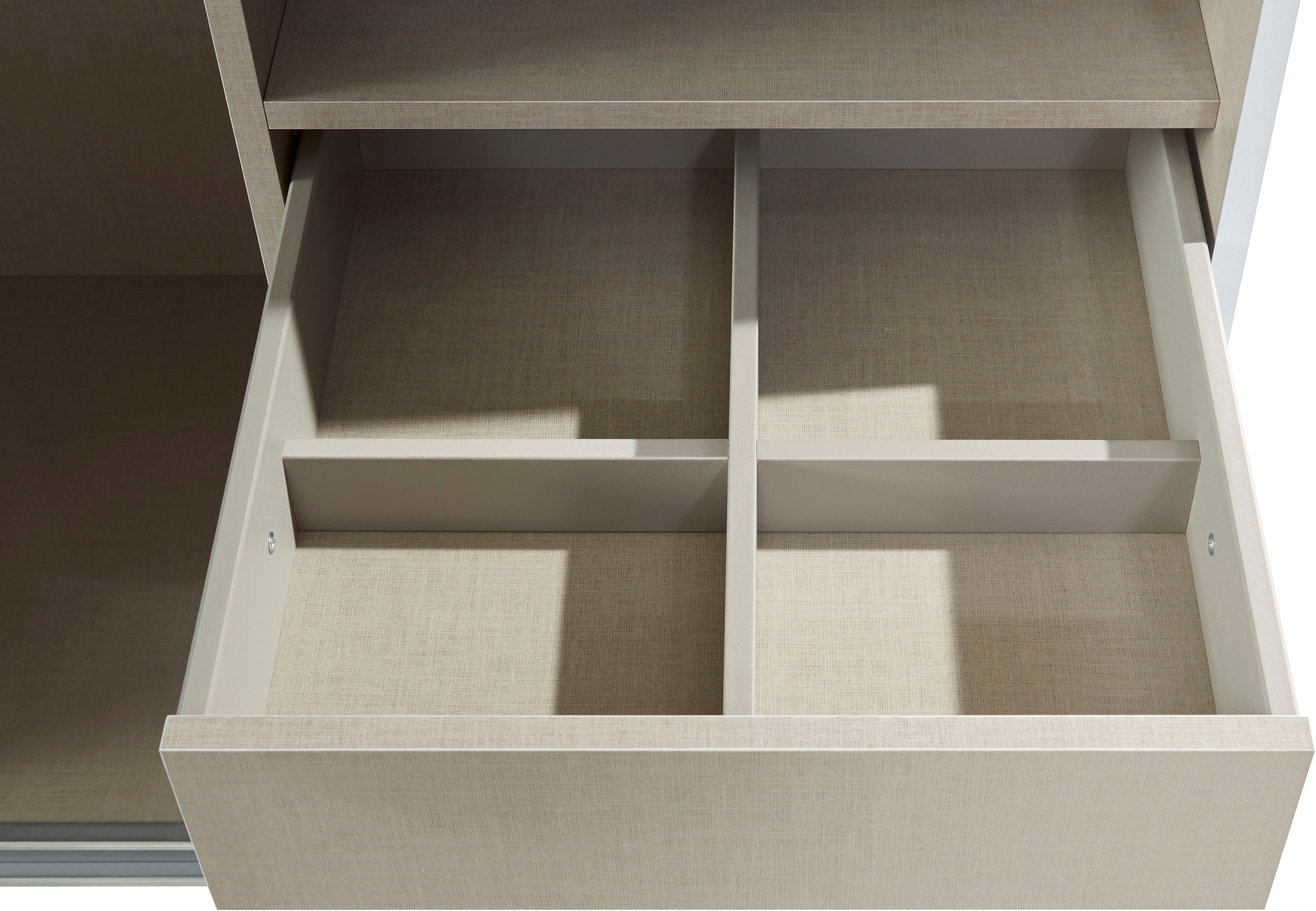 rauch Schwebetürenschrank »Kleiderschrank Schrank Garderobe TOPSELLER OTELI inkl. Inneneinteilung«, mit 3 Innenschubladen sowie zusätzlichen Einlegeböden MADE IN GERMANY