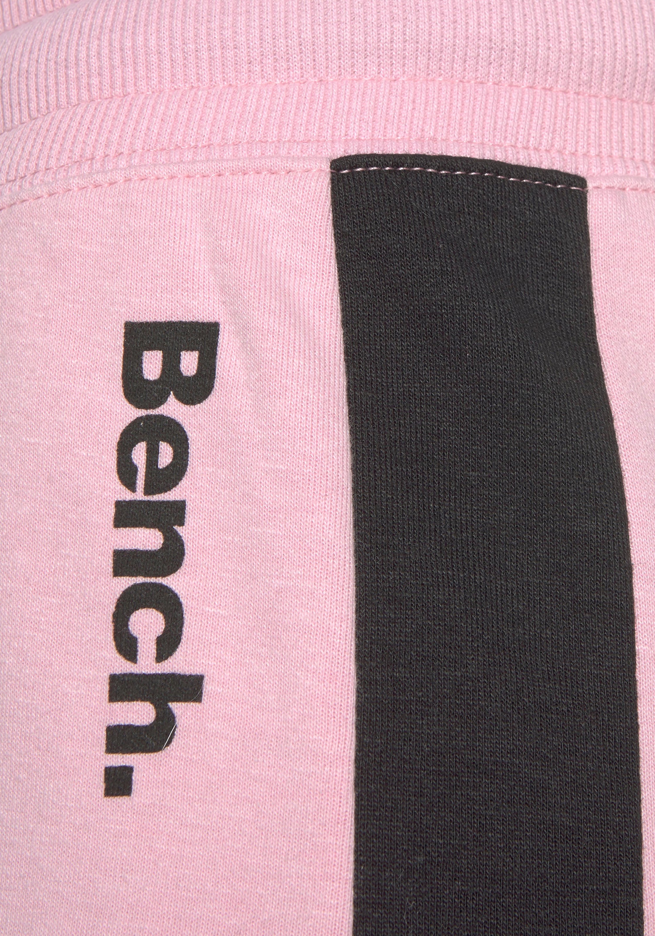 Bench. Loungewear Loungehose, mit bestellen Seitenstreifen Bein, Online-Shop im und geradem Loungeanzug
