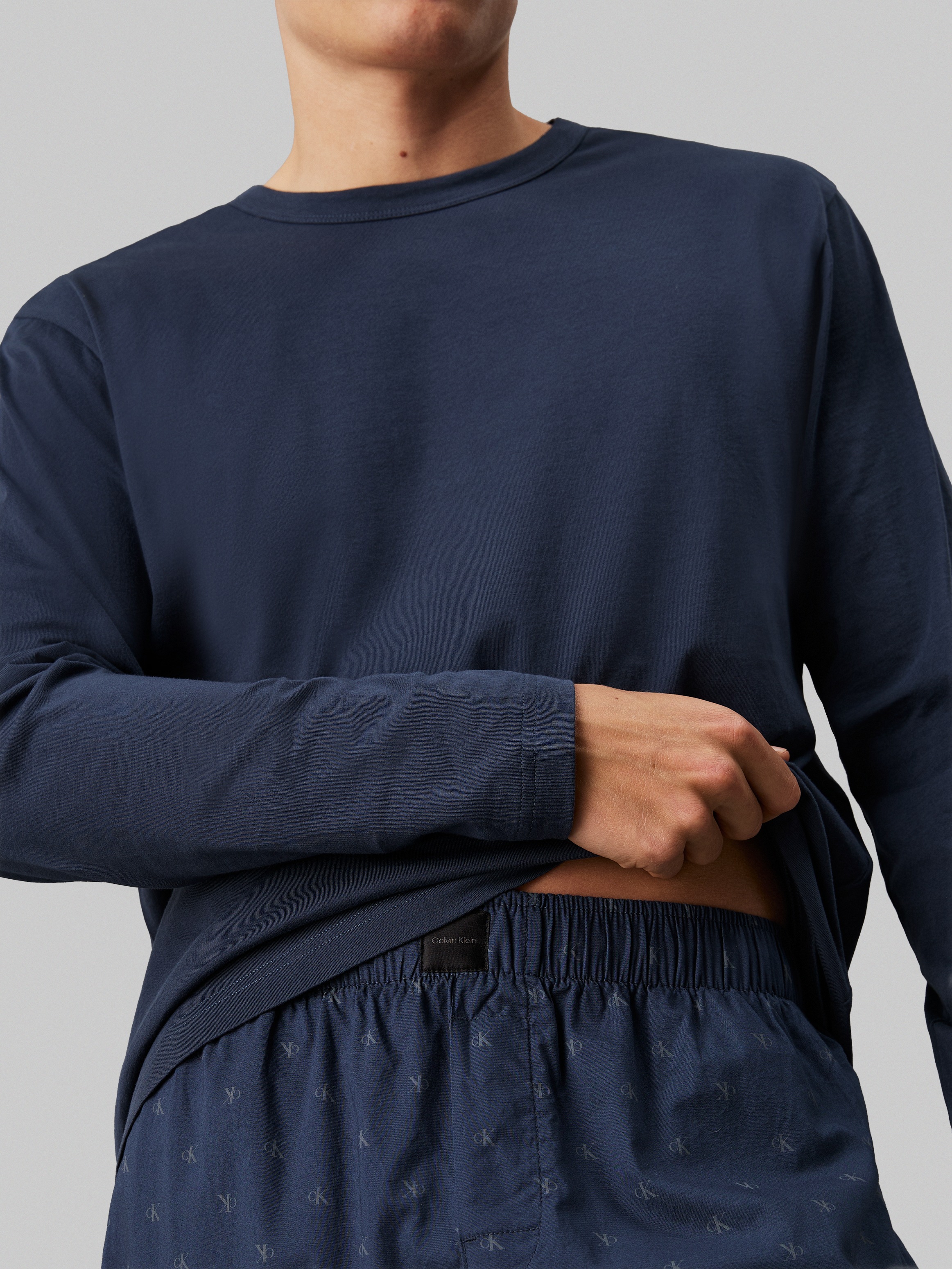 Calvin Klein Underwear Pyjama »L/S PANT SET«, (Set, 2 tlg.), mit Alloverprint Hose