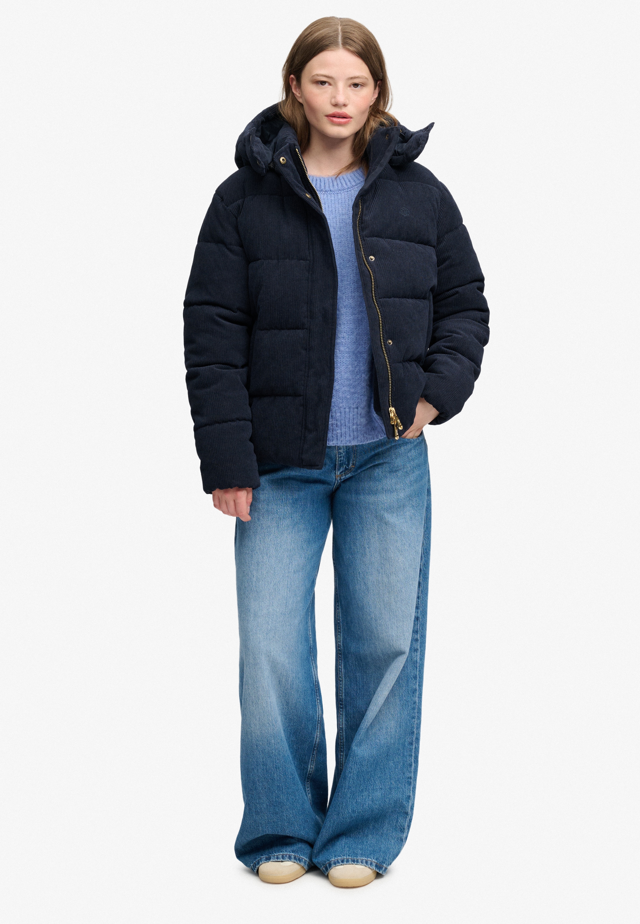 Superdry Steppjacke »PREMIUM HOOD CORD PUFFER JKT« Kunstfaser, relaxed fit, aus Cord