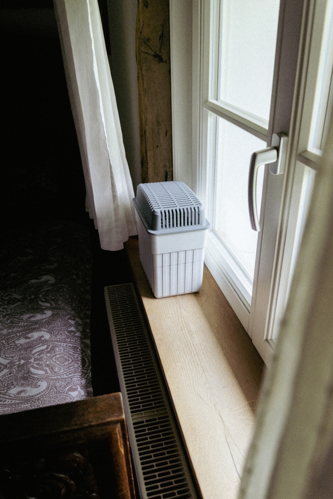 WENKO Luftentfeuchter »Grau« für 160 m³ Räume für Räume bis 160 m³, entfeuchtet geräuschlos und ohne Strom