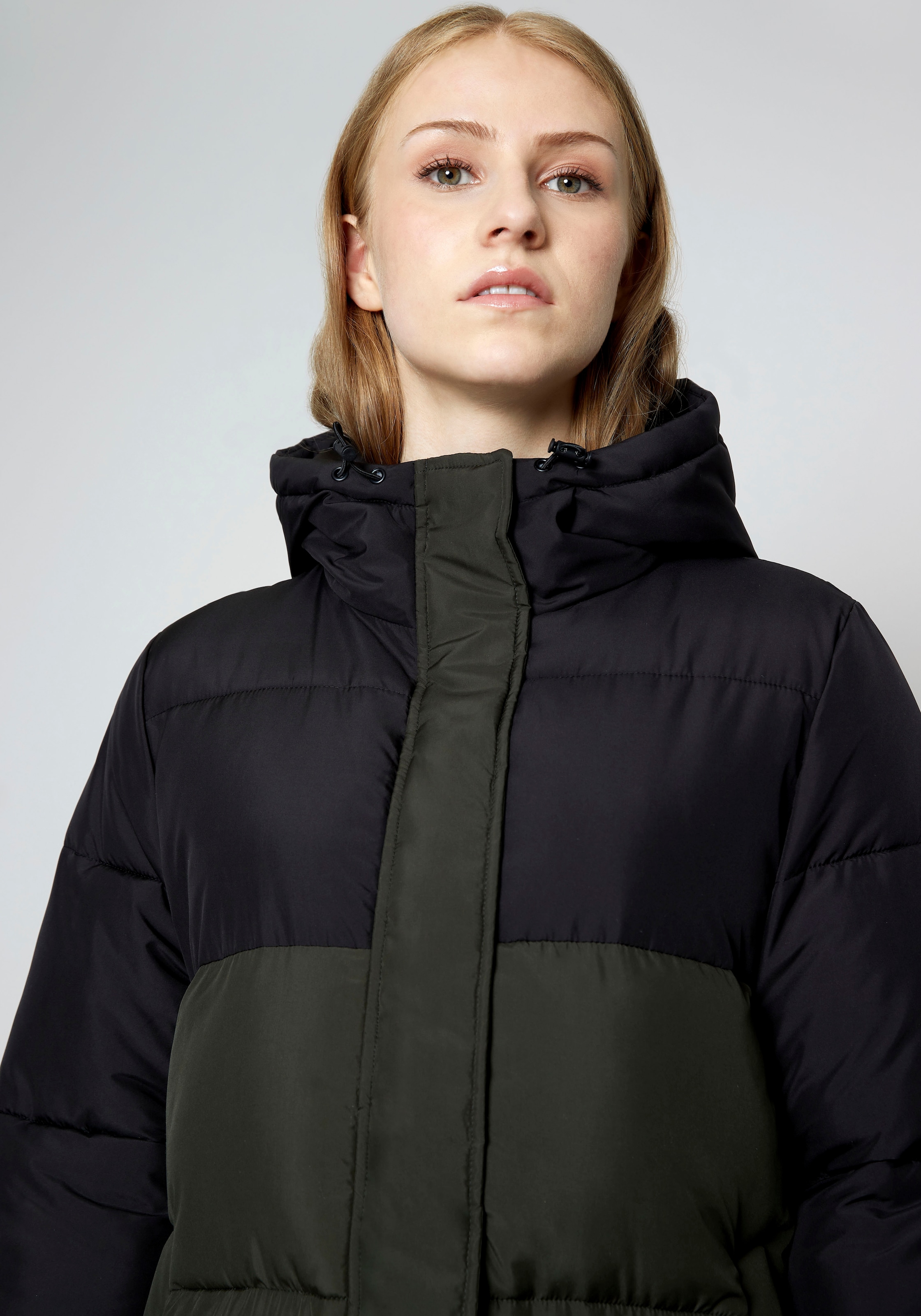 HaILY’S Steppmantel »LS P JK Lo44va«, im Colorblock-Design