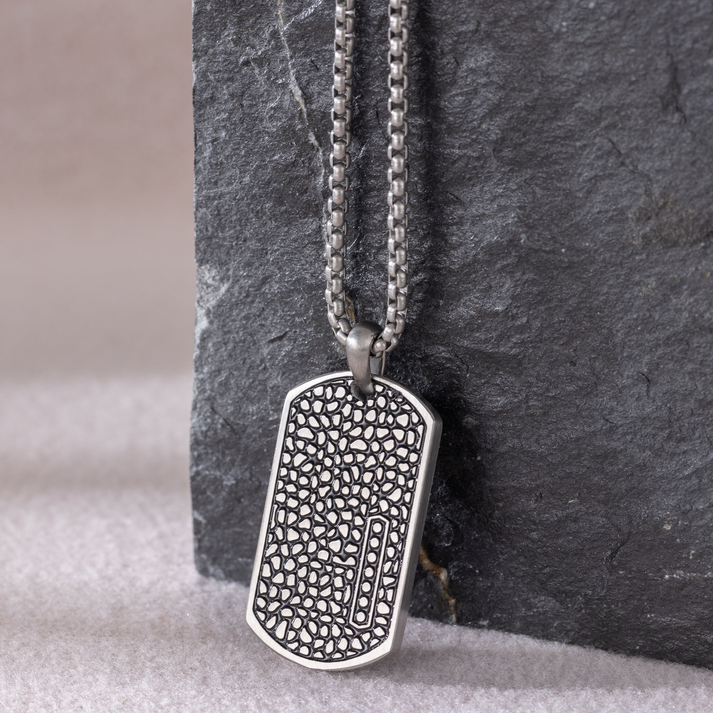 Firetti Kette mit Anhänger »Schmuck Geschenk Edelstahl Halsschmuck Halskette Dog Tag Reptil«