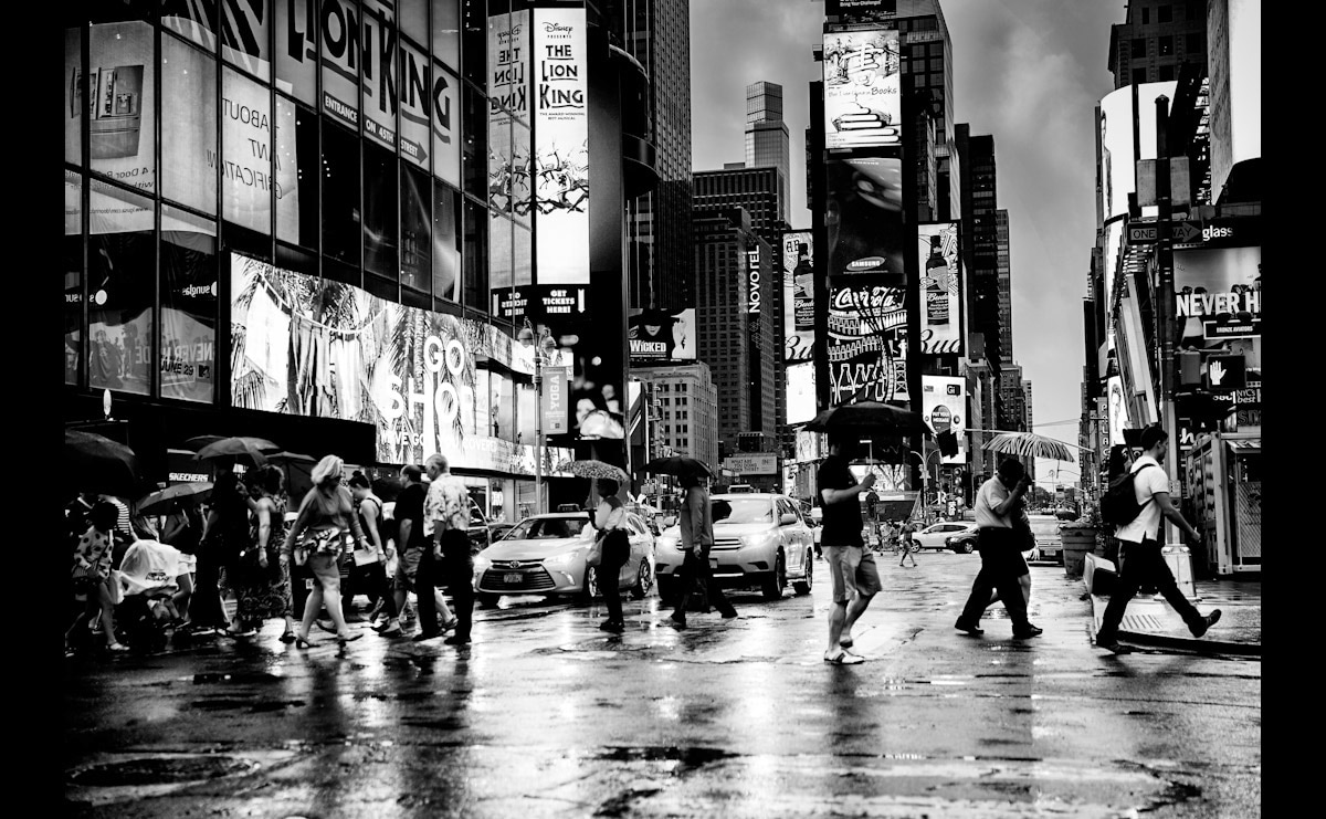 Papermoon Fototapete »Time Square Schwarz & Weiß« günstig online kaufen