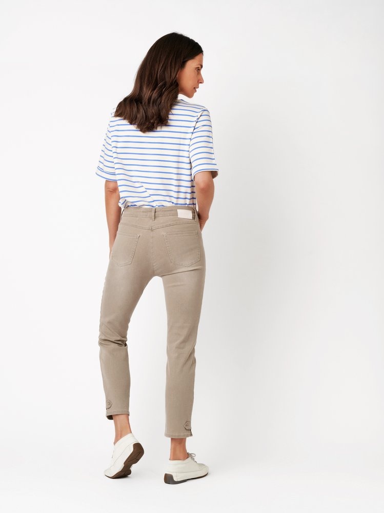 TONI 7/8-Jeans »be loved 7/8« Slim Fit, mit kleinem Schlitz am Beinabschluß