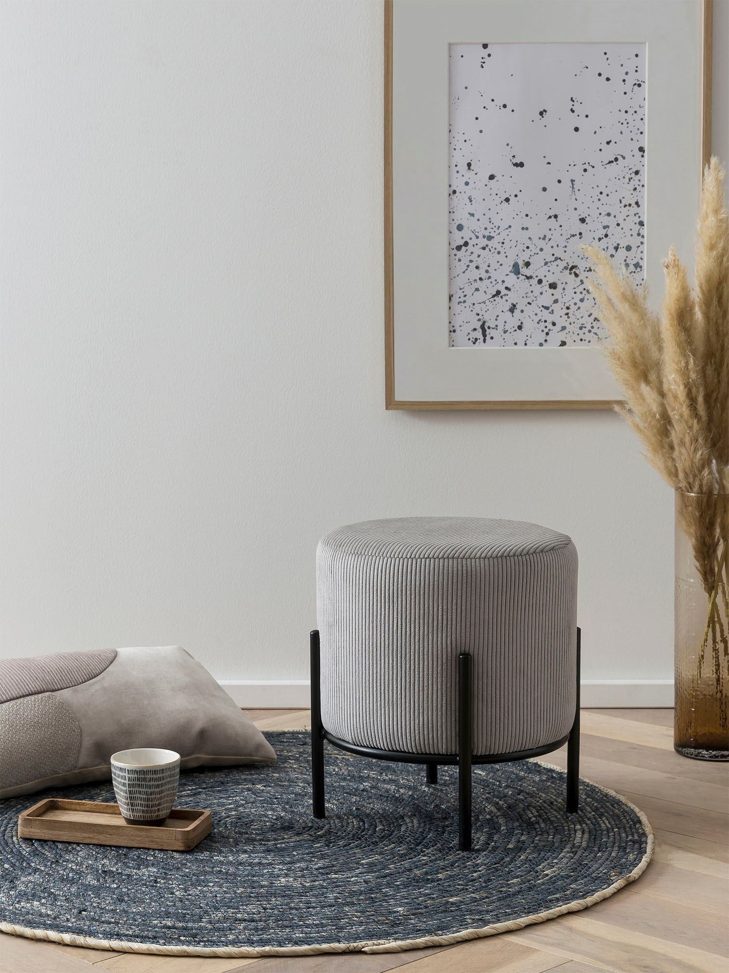 SalesFever Polsterhocker, mit Design-Gestell aus schwarzem Metall günstig online kaufen