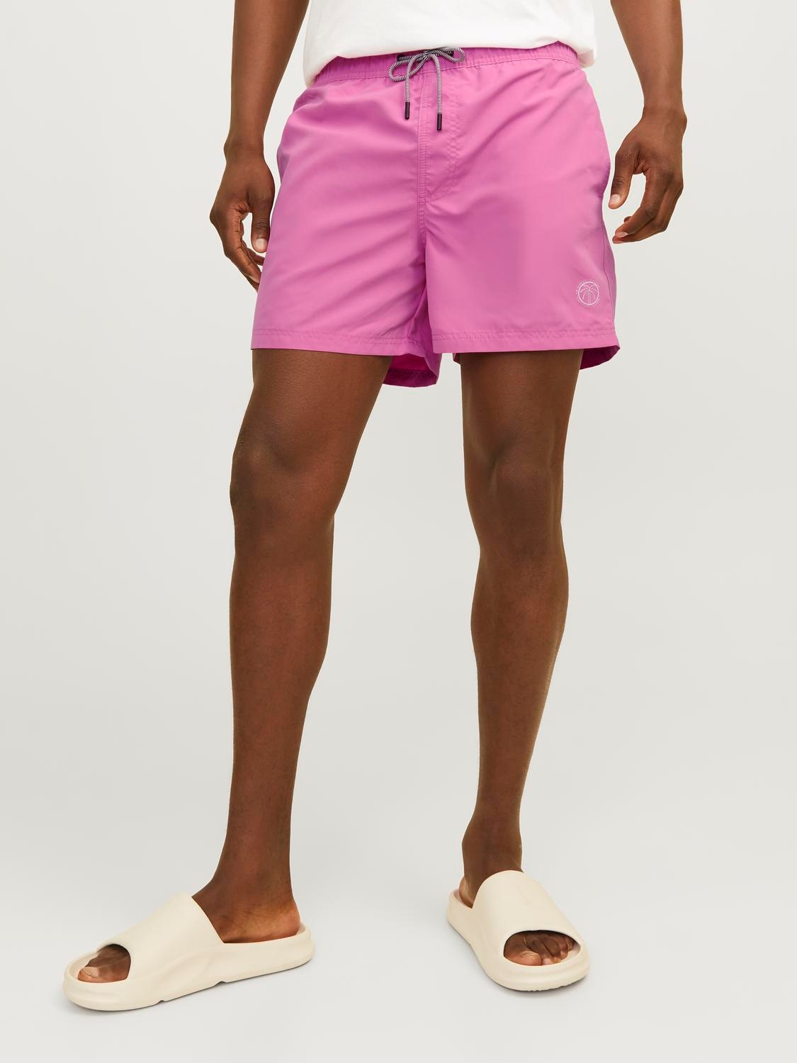 Bild von Jack & Jones Badeshorts »JPSTFIJI JJSWIM SOLID SN LY«, gut geschnittene Schwimm-Shorts für den Strand aus recyceltem Garn