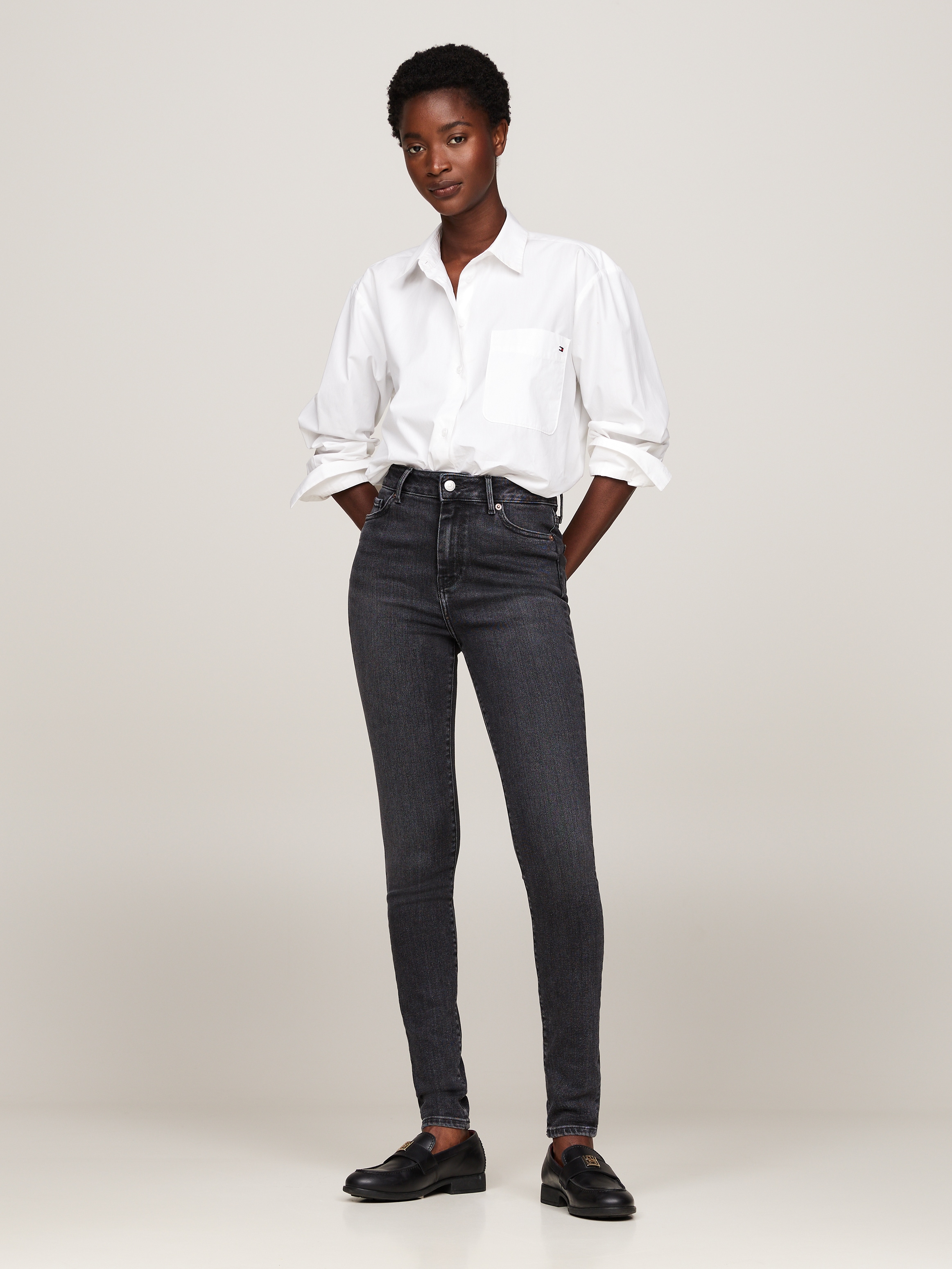 Tommy Hilfiger Skinny-fit-Jeans »HARLEM U SKINNY HW CAL«, mit Tommy Hilfiger Logo-Badge