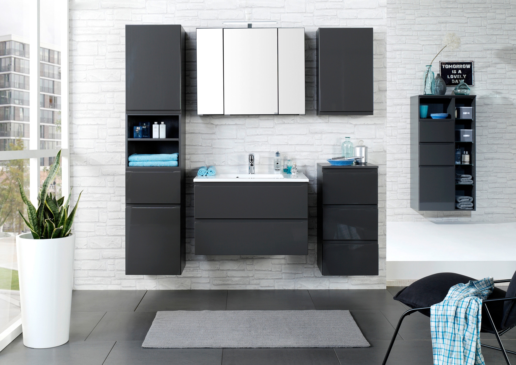 welltime Spiegelschrank »Cardiff« Breite 60 cm, mit Schalter und Steckdose