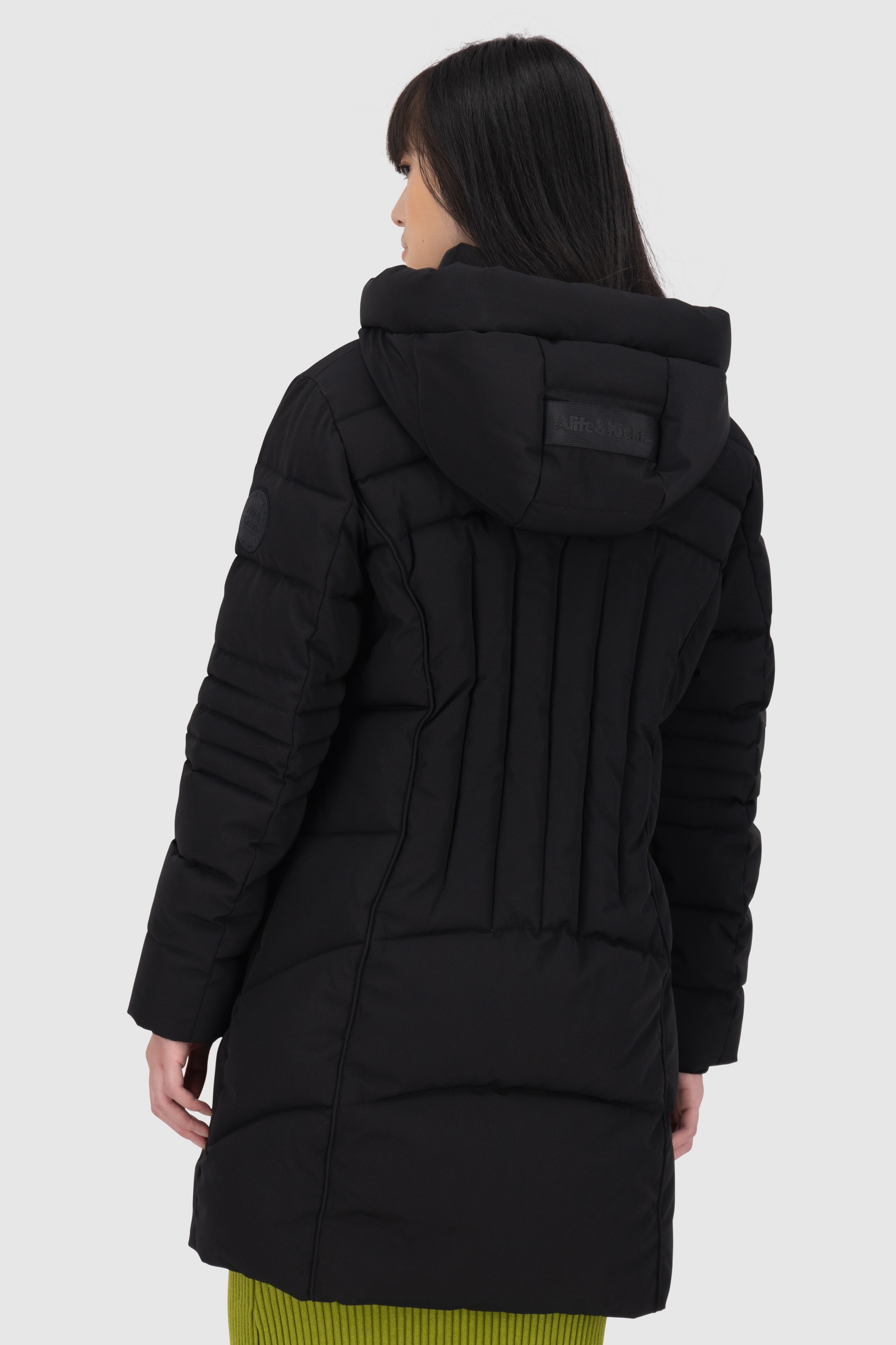 Alife & Kickin Winterjacke »Damen PriscillaAK A«, mit Kapuze, Gefütterter kurzer Mantel mit figurbetonter Passform und 2-Wege-Zip