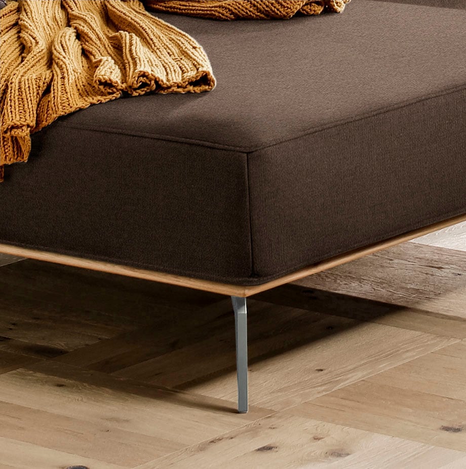 W.SCHILLIG Ecksofa »run, Designsofa mit tollem Sitzkomfort, bequem, L-Form«, mit elegantem Holzsockel, Füße in Silber matt, Breite 279 cm