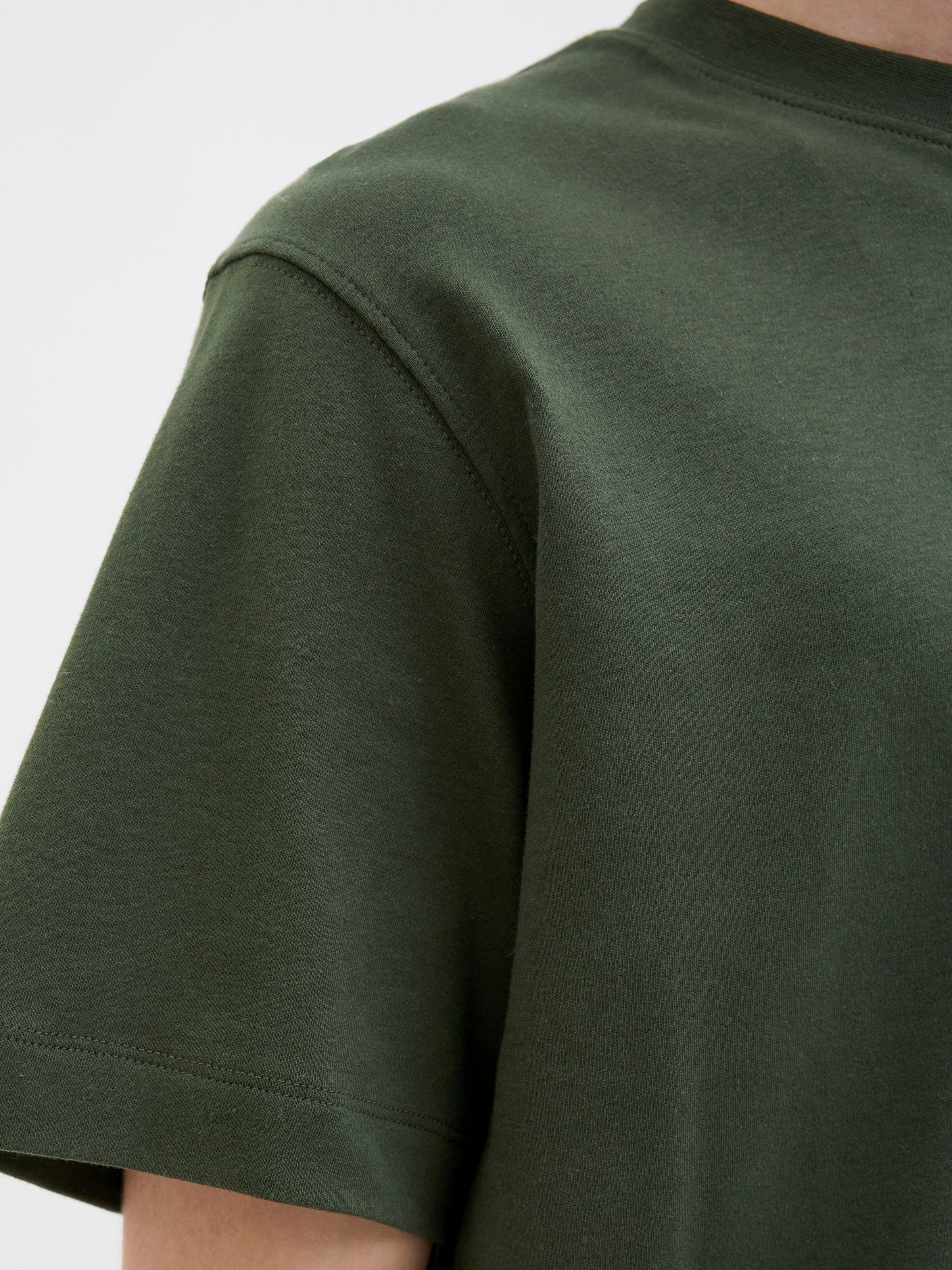 Jack & Jones PlusSize T-Shirt »JJEURBAN EDGE STUDIO TEE SS SN PLS«, mit Logobranding