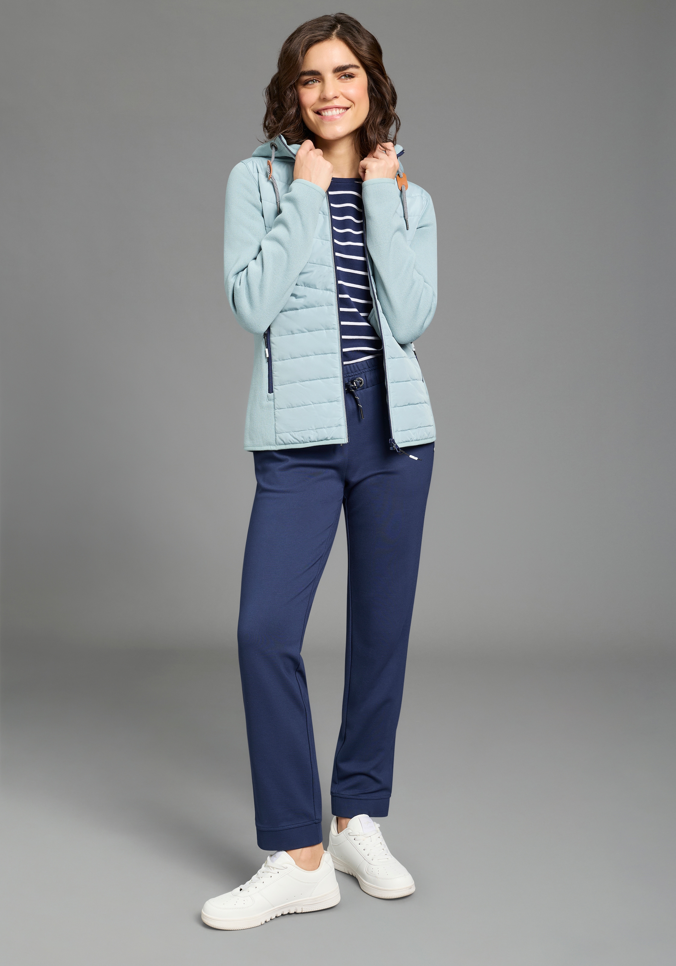 KangaROOS Hybridjacke mit Kapuze Übergangsjacke mit Kapuze Reißverschlusstaschen