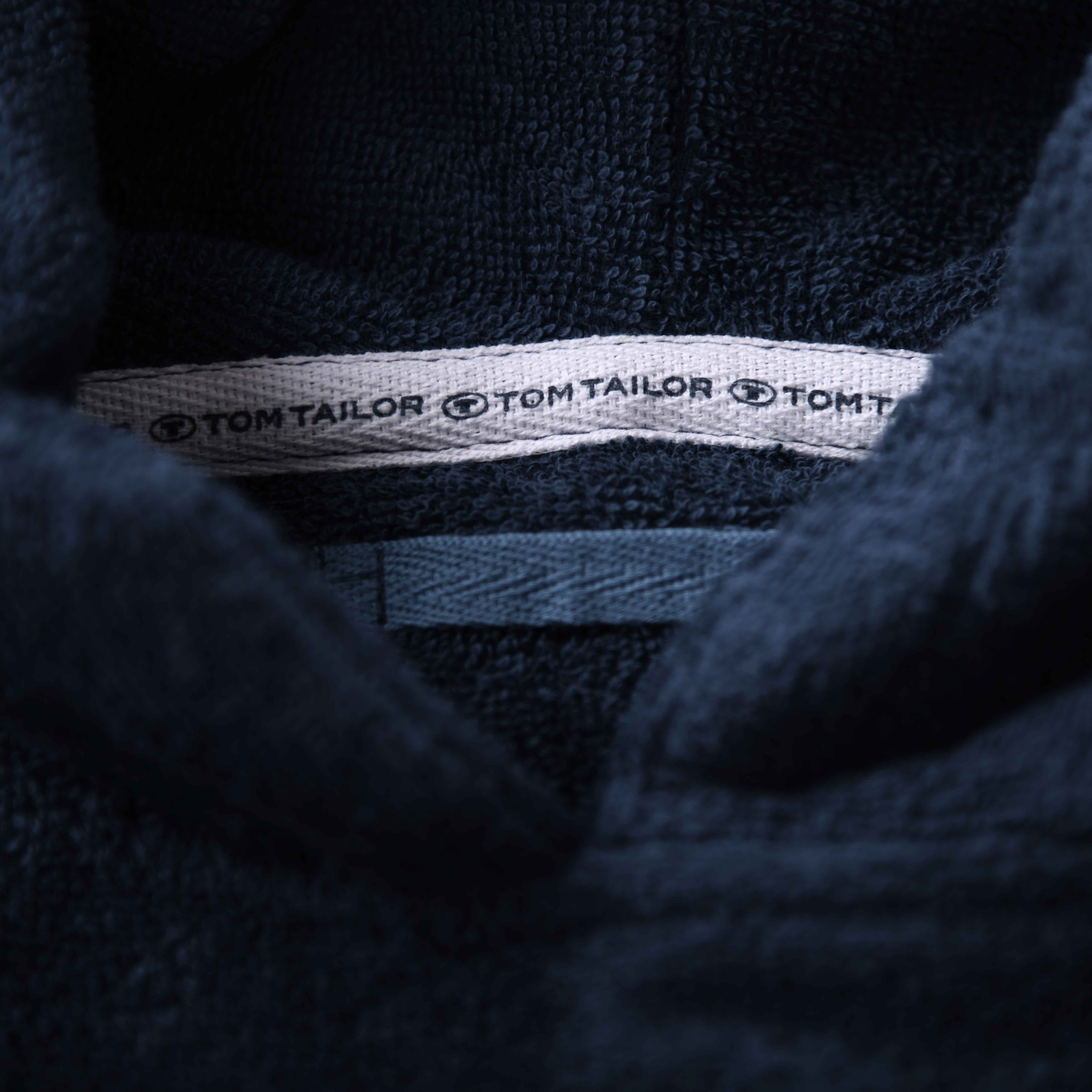 TOM TAILOR HOME Badeponcho »Surfponcho COLOR BATH«, (1 St.), mit Kordel, mit Bauchtasche, saugstark, reine Baumwolle