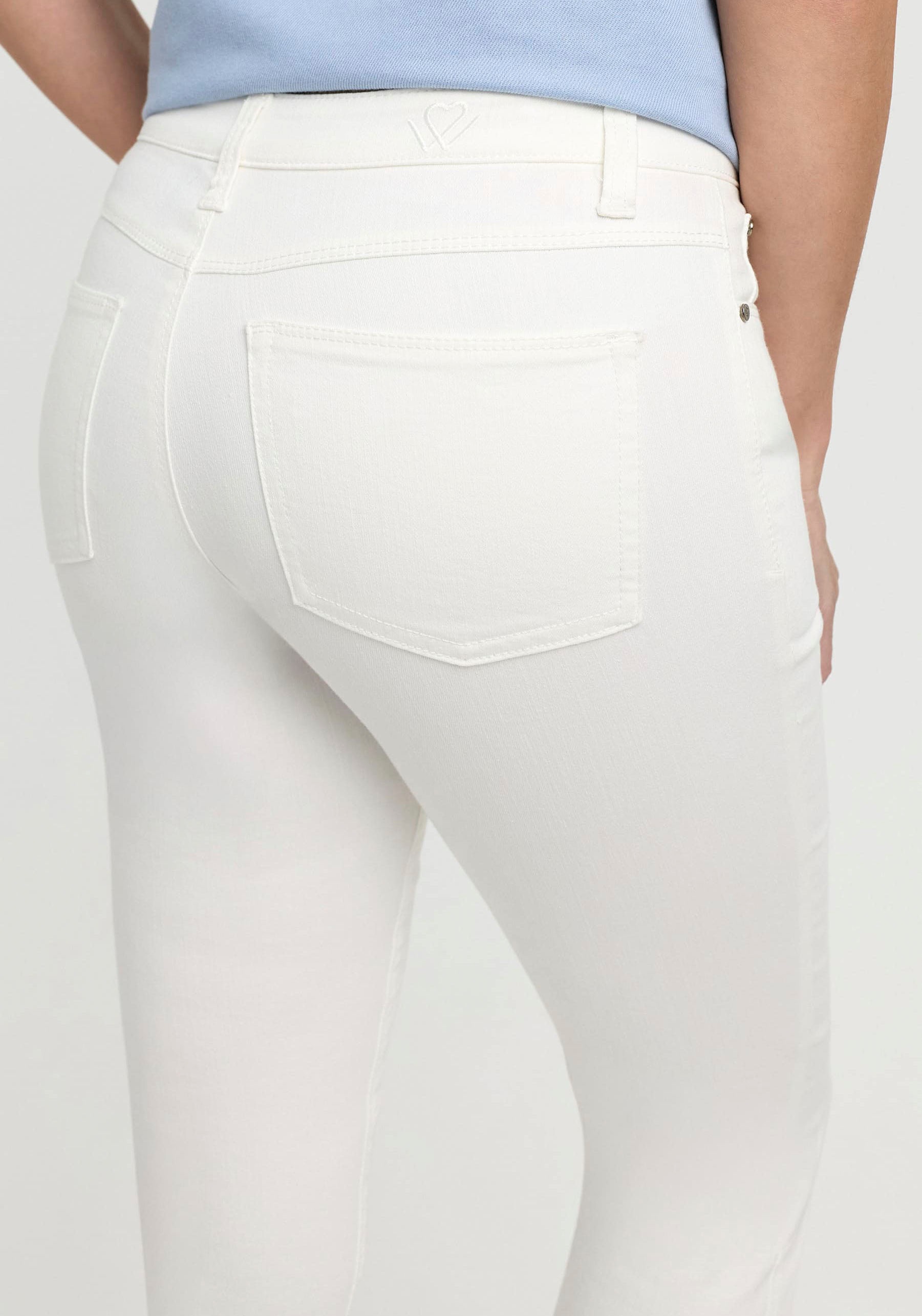 wonderjeans Slim-fit-Jeans, Klassischer gerader Schnitt