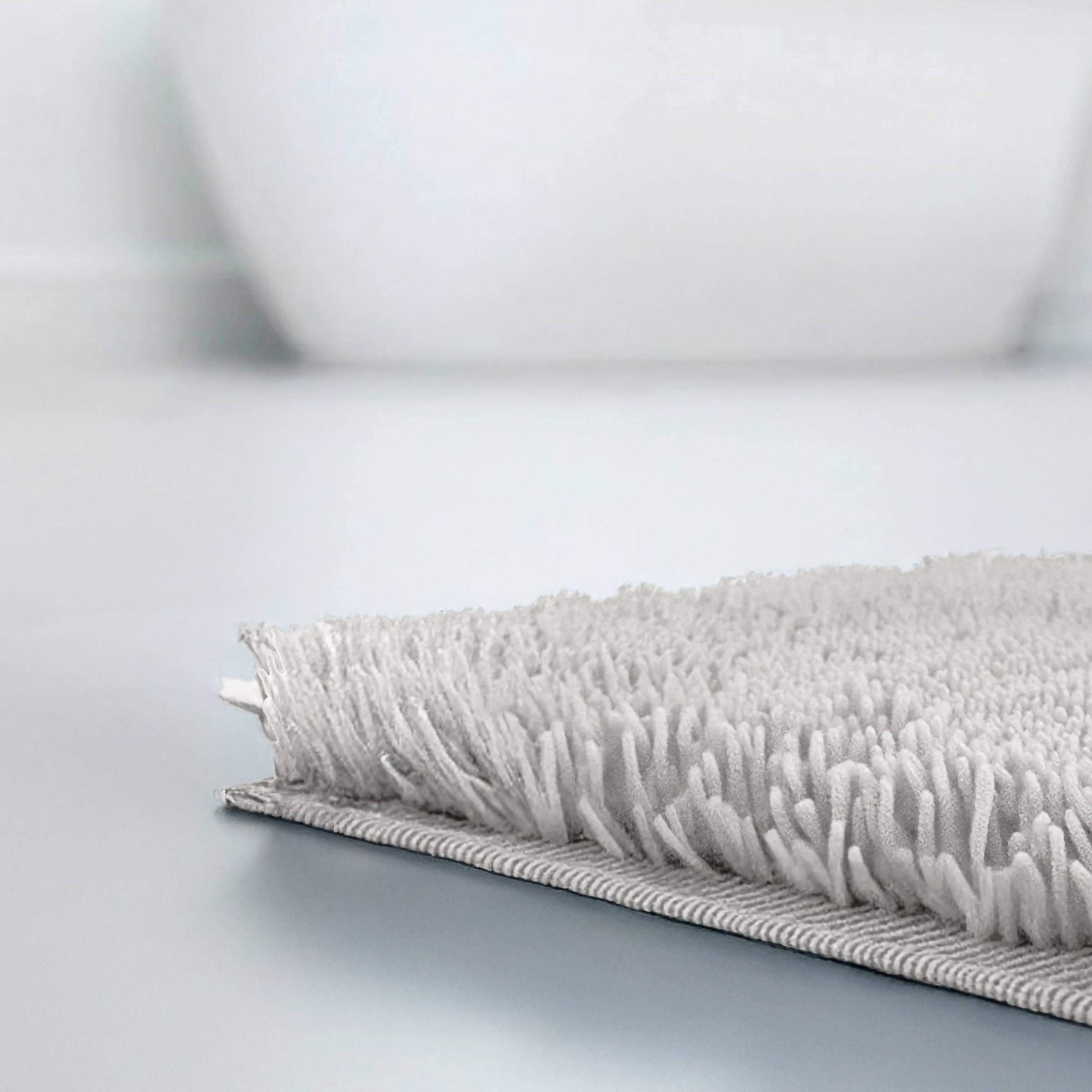 Grund Badematte »Molena«, rutschhemmend beschichtet, fußbodenheizungsgeeignet, Hoher LUXURYSOFT-Flor aus Polyester, 5 Jahre Garantie