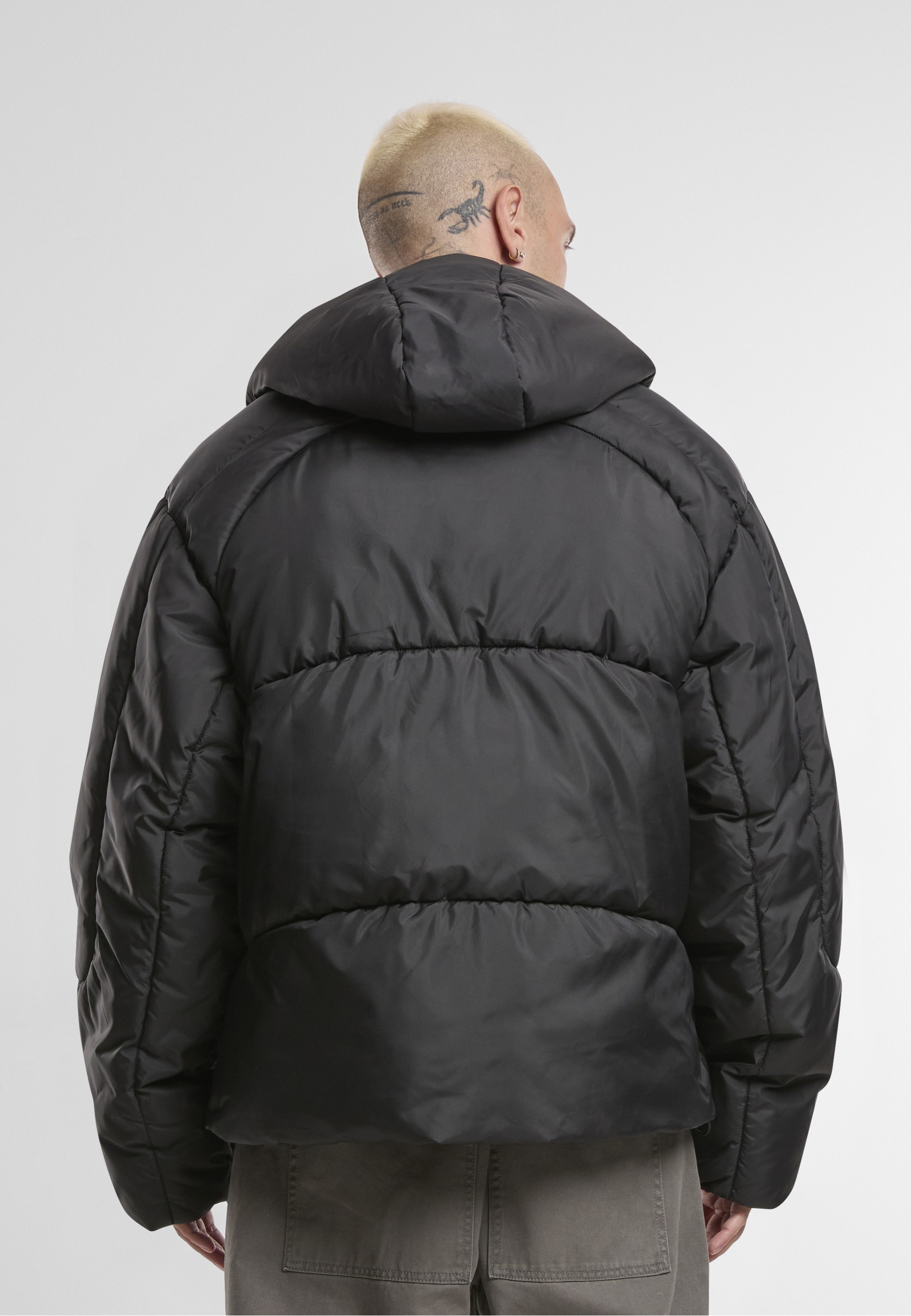 Karl Kani Winterjacke »Karl Kani KK Sport Patch Arctic Puffer Jacket« 1 Stk. tlg. mit Kapuze
