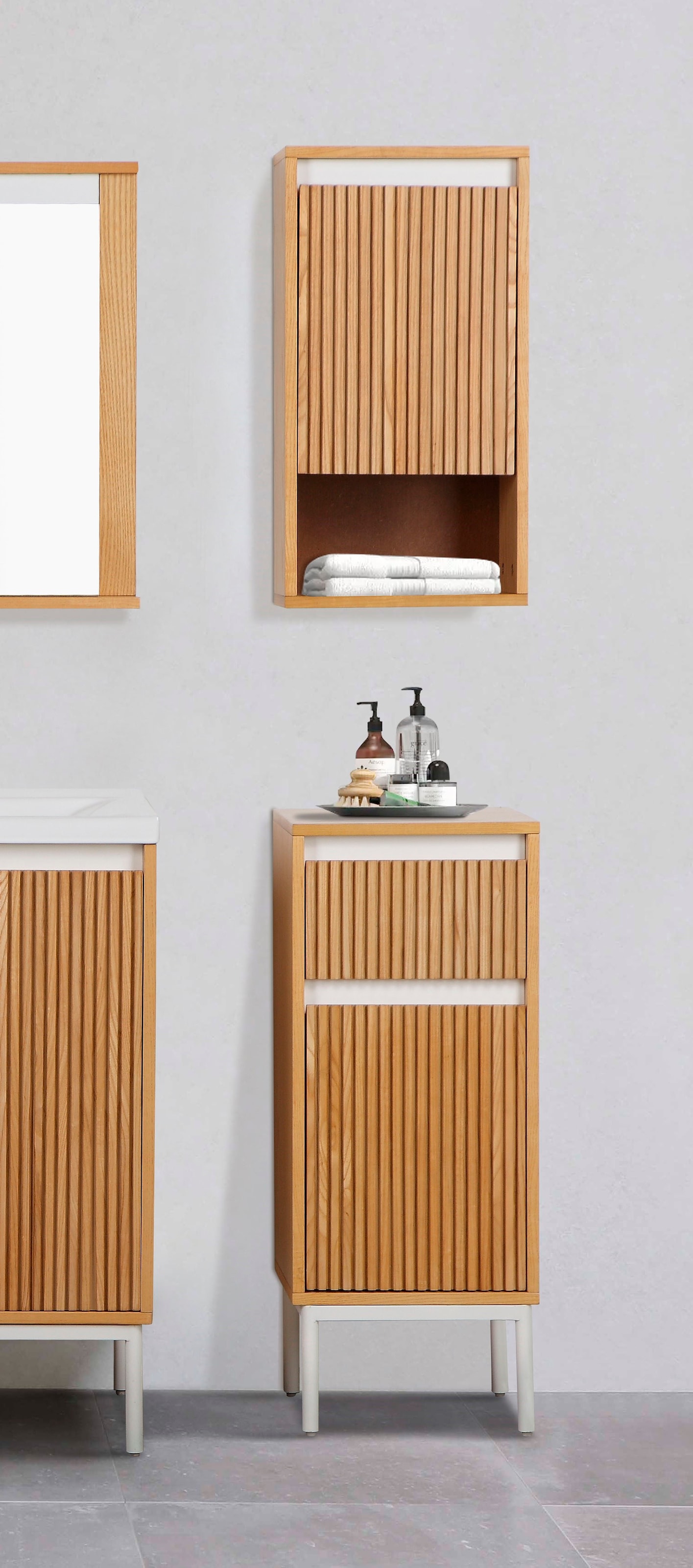 welltime Unterschrank »Falun«, Badmöbel, Badezimmerschrank mit Rille, Breite 35 cm