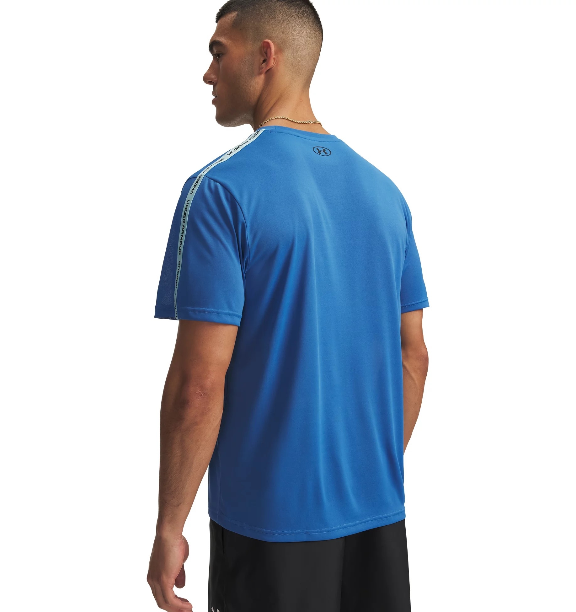 Under Armour® Trainingsshirt »UA TECH TAPING SS« schnell trocknendes Polyester, atmungsaktives Material