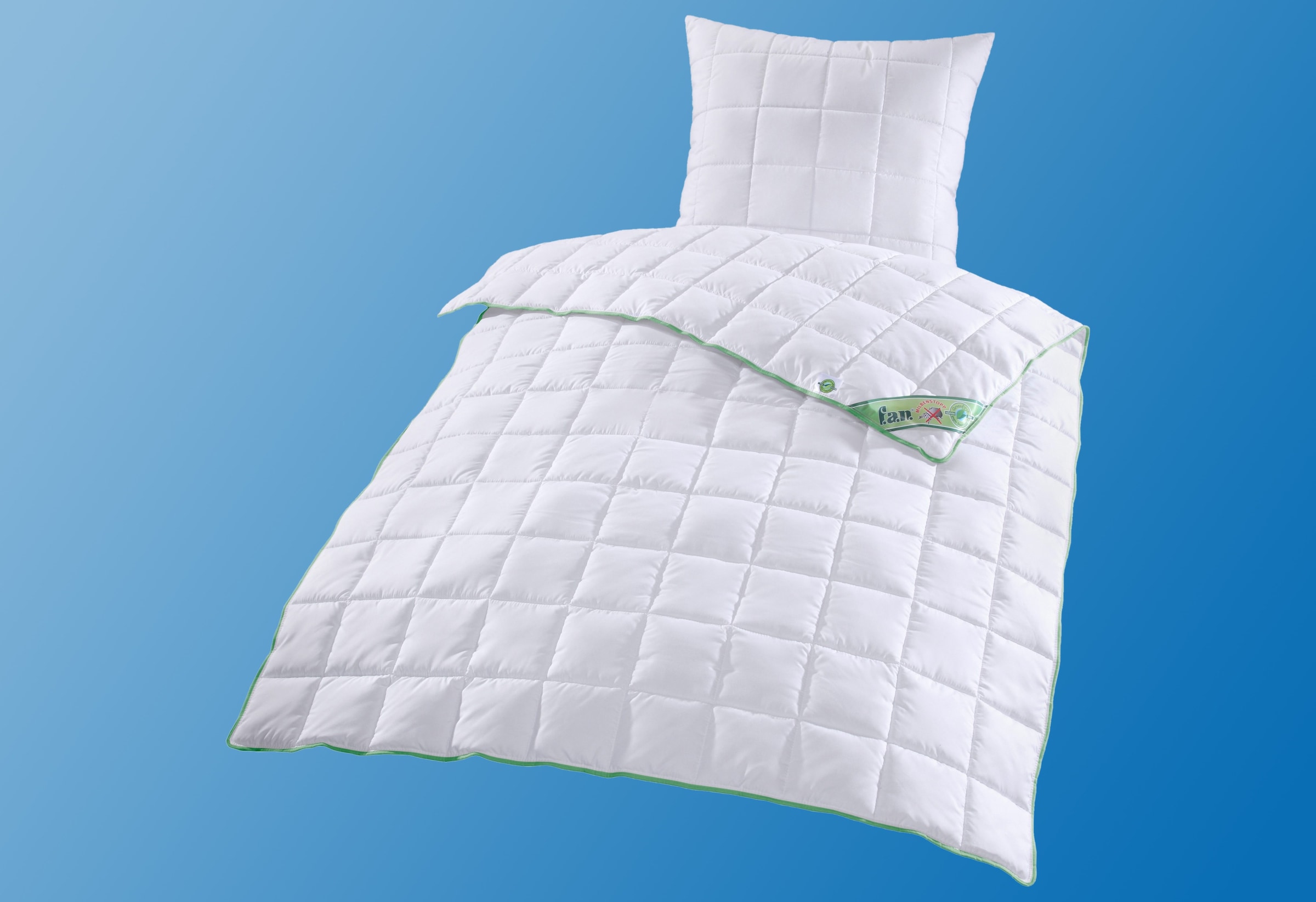 f.a.n. Schlafkomfort Microfaserbettdecke »Greenfirst«, leicht, Füllung Polyesterfaser, Bezug 100% Baumwolle, (1 St.), von Verbrauchern getestet