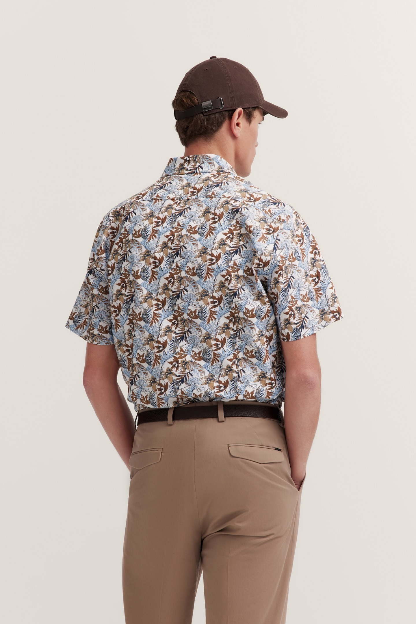 bugatti Kurzarmhemd, mit Button-Down-Kragen