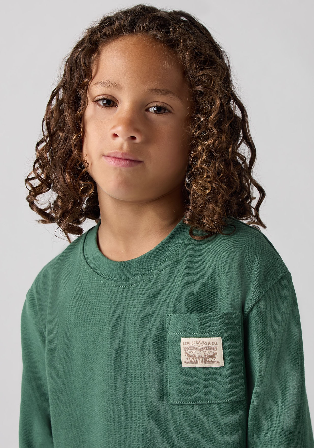 Levi's® Kids Langarmshirt »LVB LONG SLEEVE POCKET TEE«, mit Brusttasche, for Boys