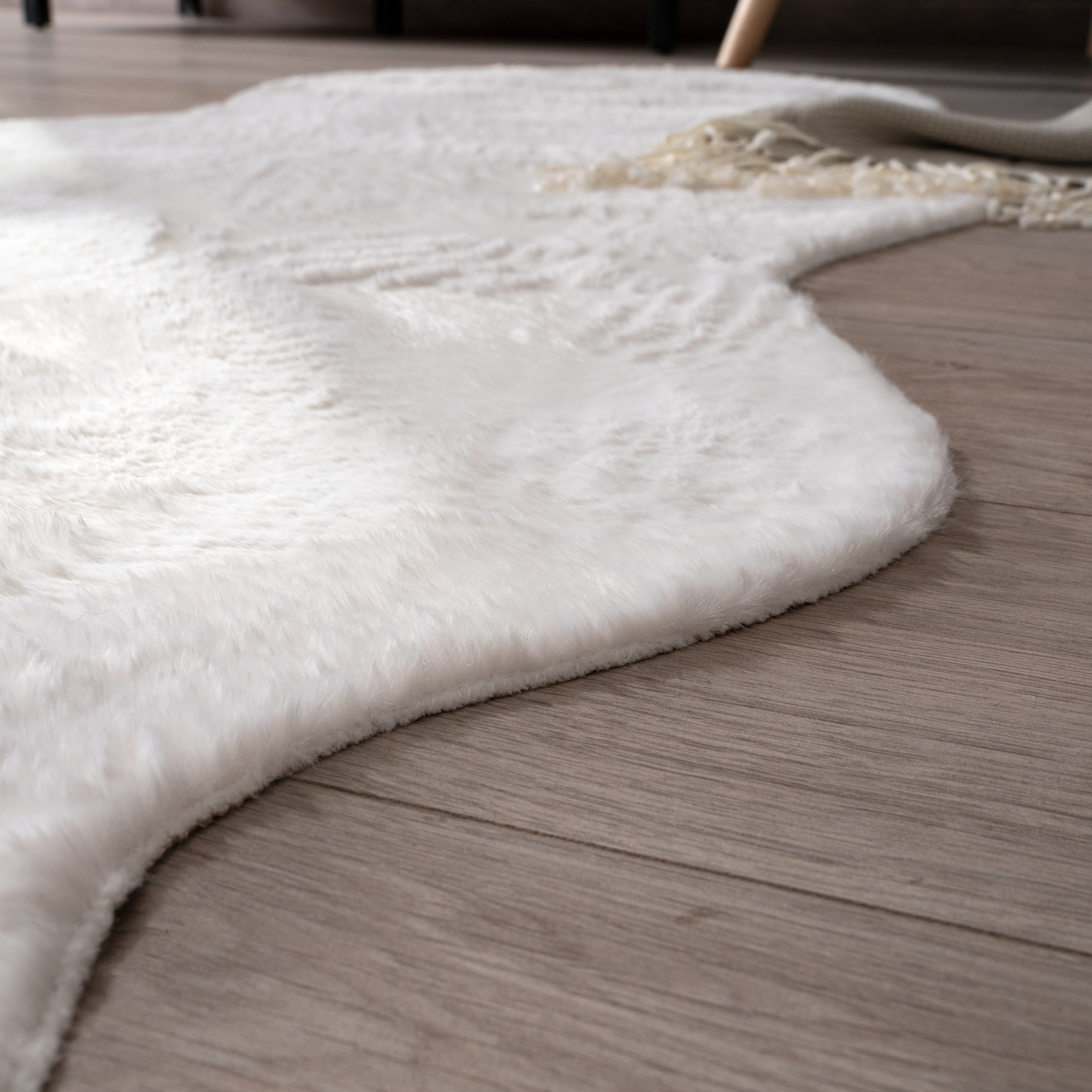 Paco Home Fellteppich »Pelt 640«, fellförmig, 16 mm Höhe, Kunstfell, Uni Farben, sehr weicher Flor