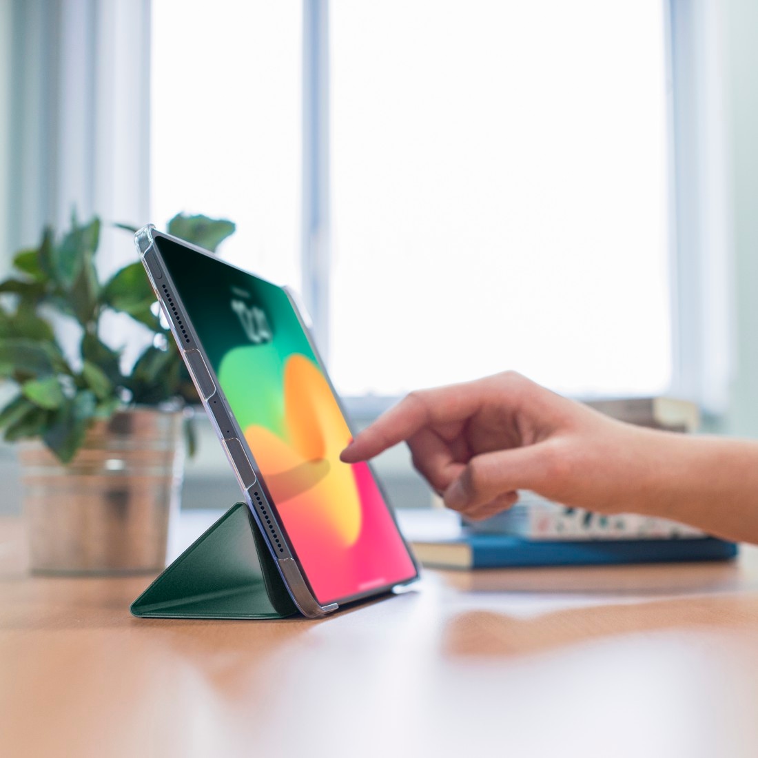 Hama Tablet-Hülle »Schutzhülle "Fold Clear" für Apple iPad Pro 11" (2024)«