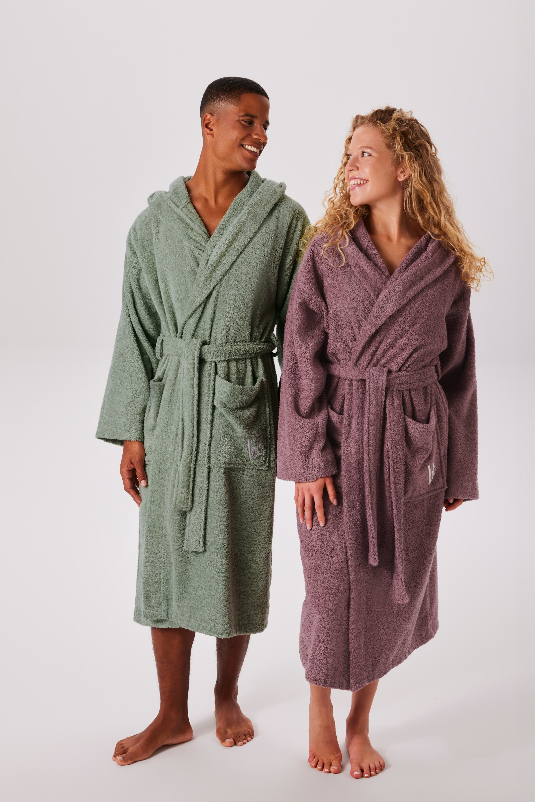 Bruno Banani Unisex-Bademantel »Robby, ideal für Sauna & Spa, Standardlänge & Überlänge« 1 Stk. Damen & Herren Bademäntel, Baumwolle, mit Taschen, Sauna, XS-3XL