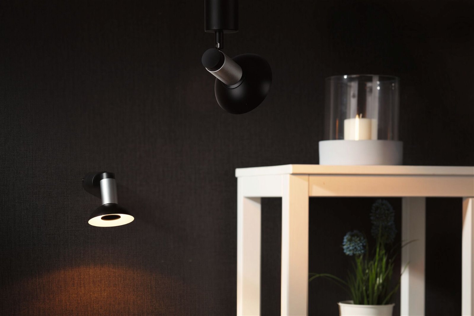 Paulmann LED-Leuchtmittel »360lm 4,9W schwarz/weiß 230V«, 1 St., Warmweiß