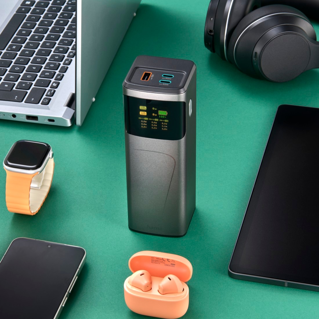 Hama Powerbank »Powerbank (65 W, 20000 mAh, 2x USB-C, 1x USB-A, Schnellladen)« 4.900 mAh