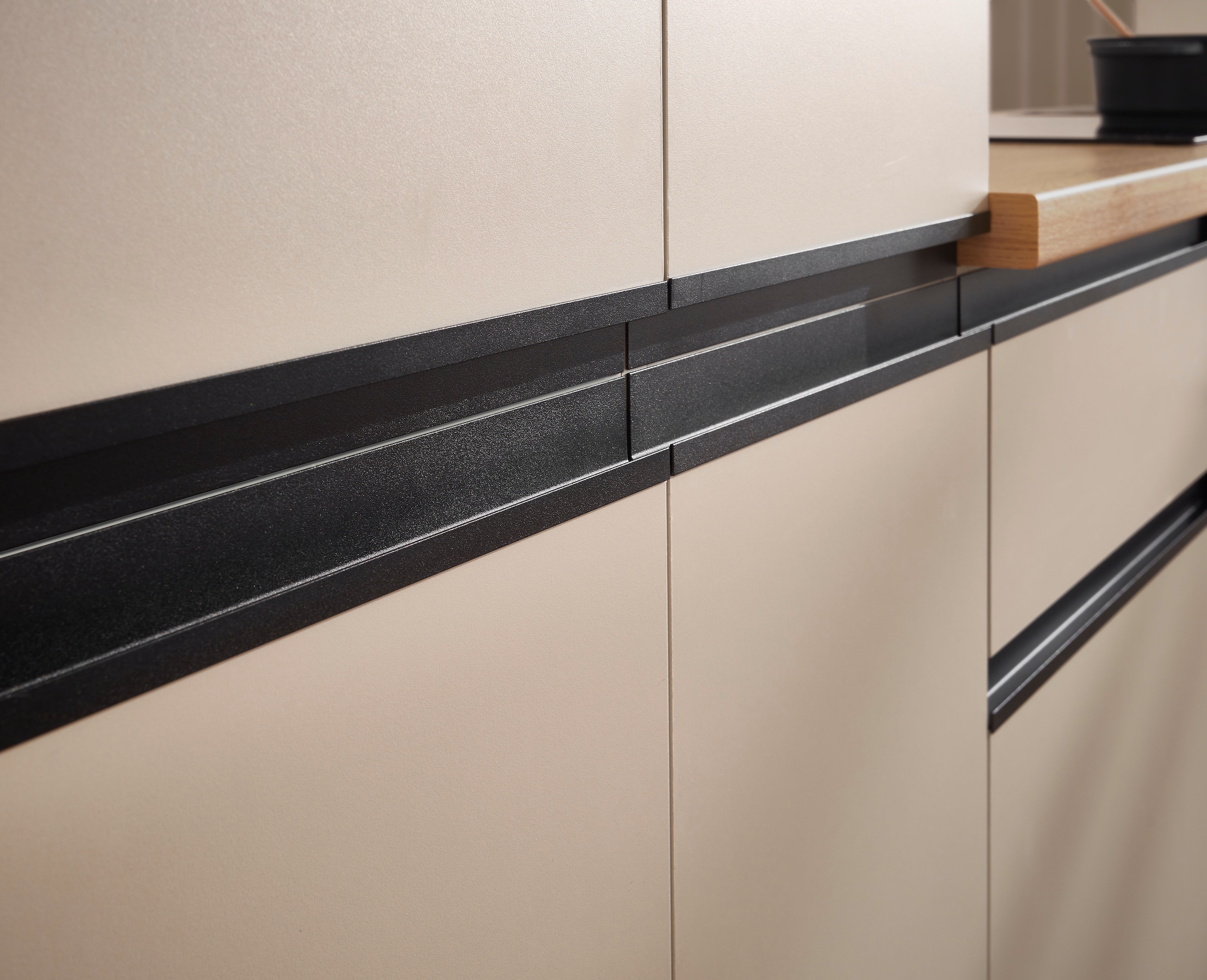 BASIC by Balculina Vorratsschrank »Nizza B/H/T 30x211x57« 1 Stk. tlg. Breite 30 cm, Softclose