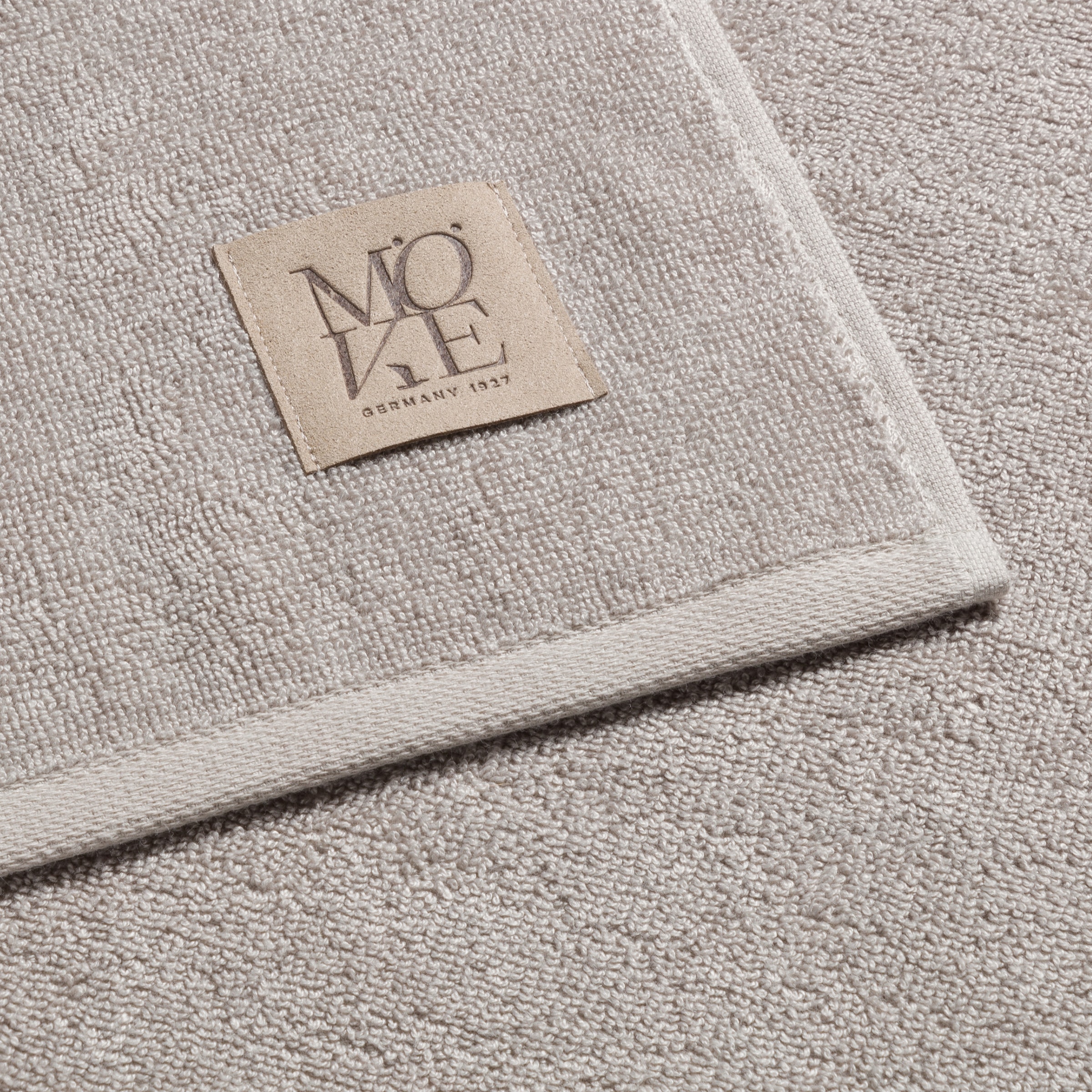 Möve Duschtuch »Soft Silence Uni mit Prägeetikett«