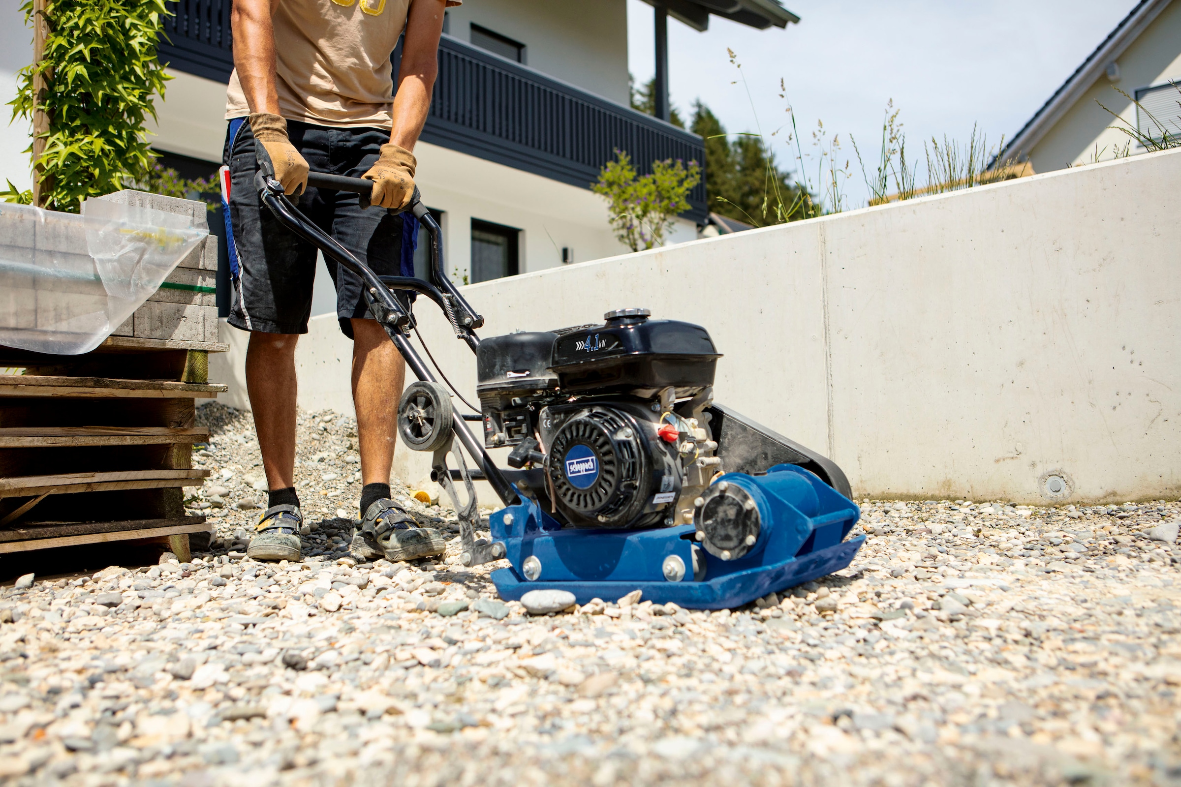 Scheppach Rüttelplatte »HP1900S« 4,1kW, 4-Takt-Benzinmotor 196ccm, 17000N