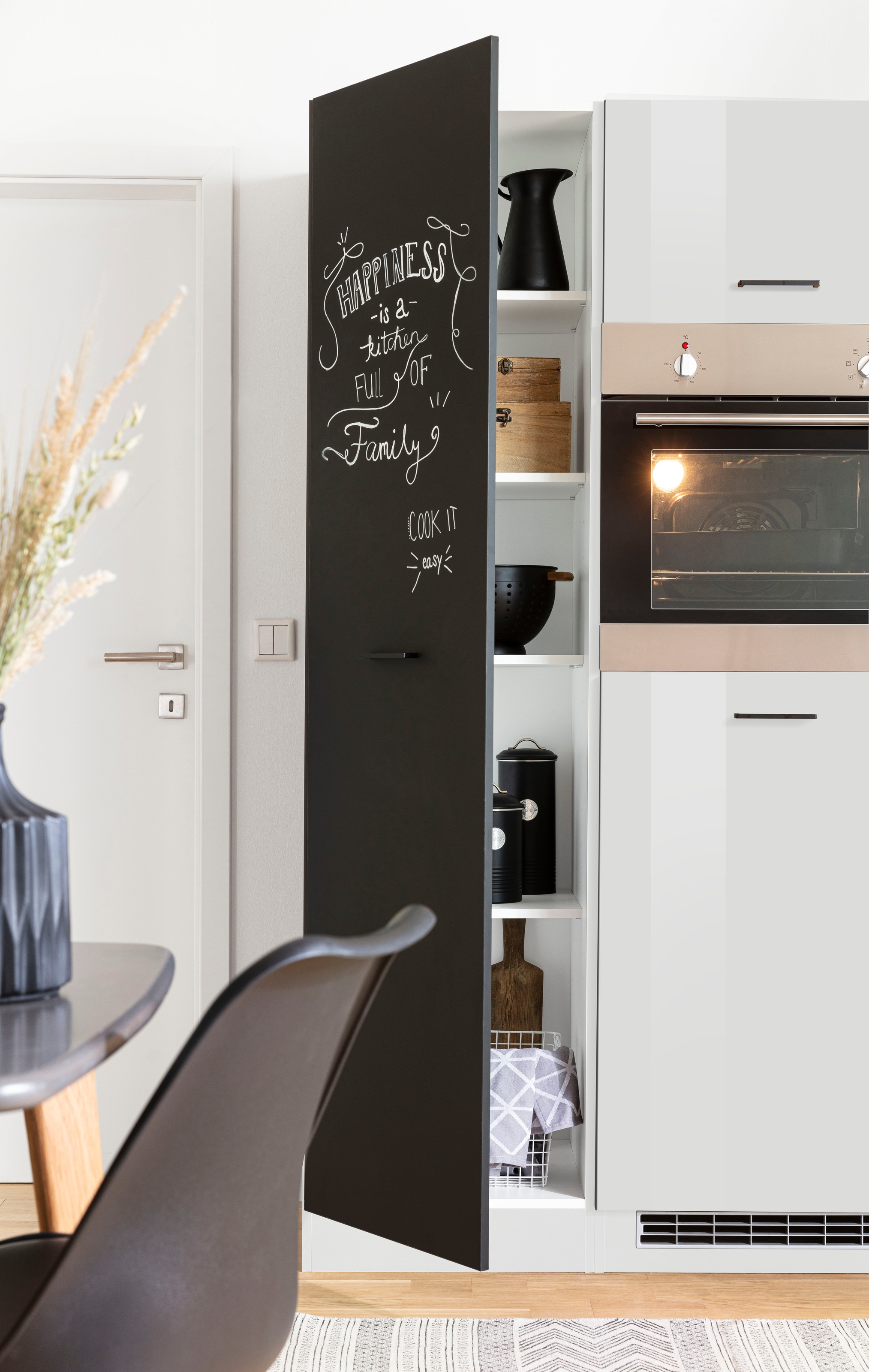 KOCHSTATION Küchenzeile »KS-Trier«, mit E-Geräten, Stellbreite 280/190 cm