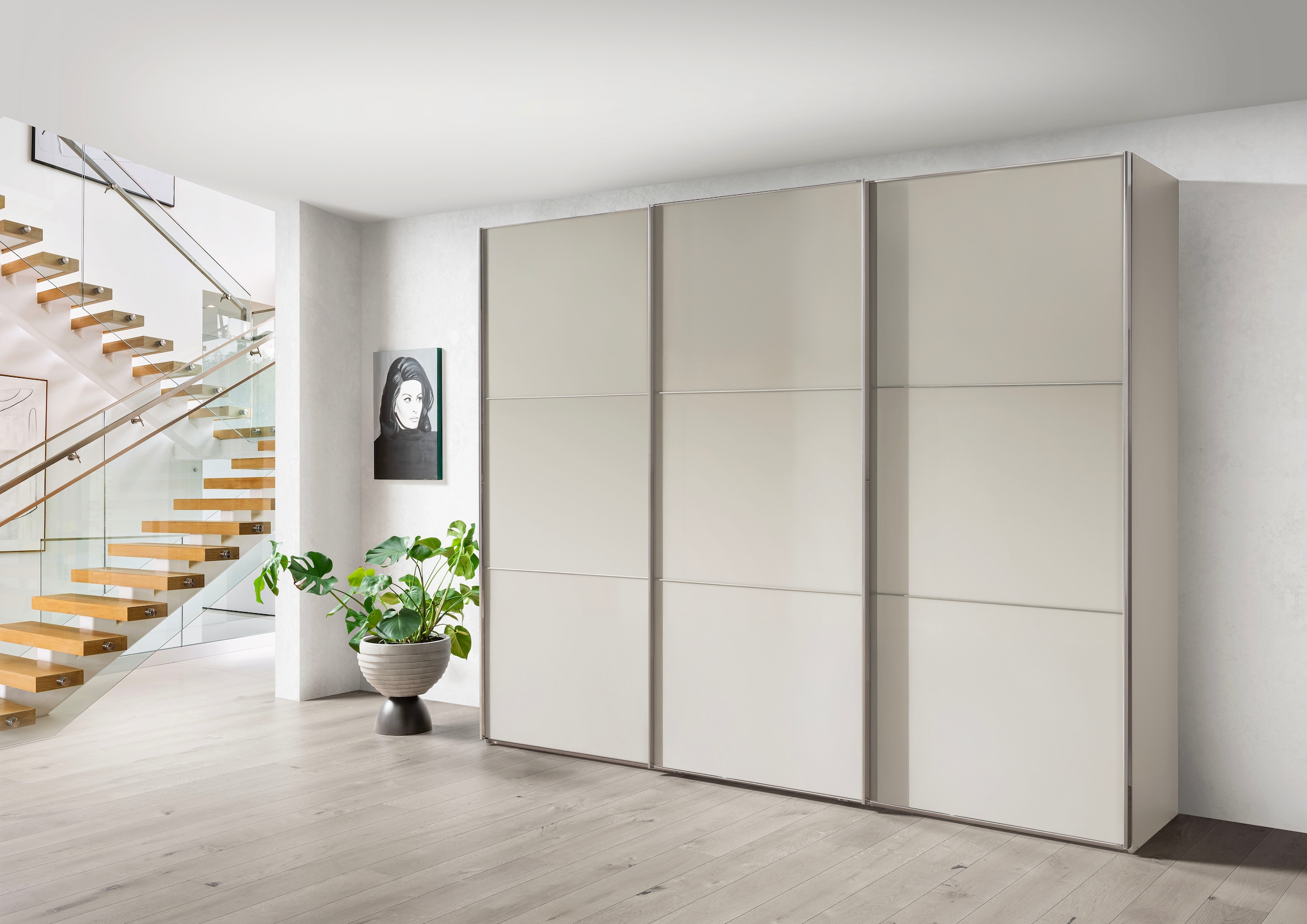 WIEMANN Schwebetürenschrank »Phoenix, Made in Germany, modernes Design, Highlight, Blickfang« Viele Farbkombinationen, in 4 Breiten und in 2 Höhen erhältlich,  maximaler Staurraum, inkl.Einlegeböden, Wäscheböden u. Dämpfer