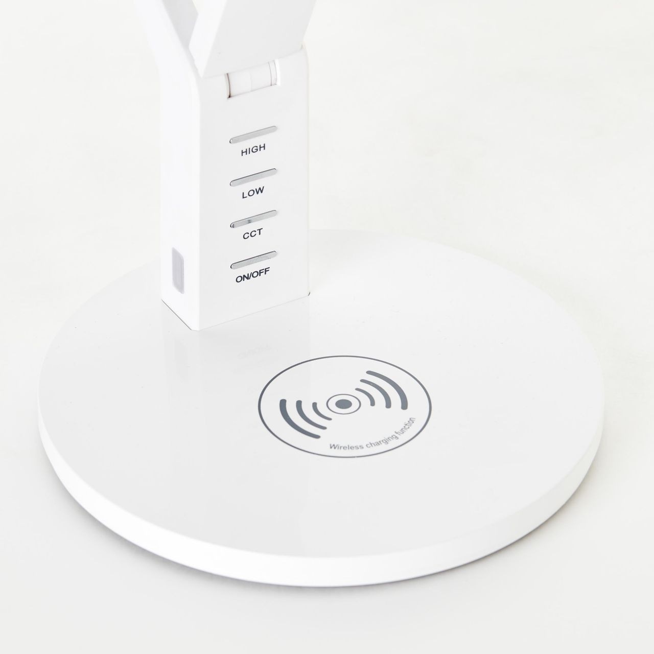 Brilliant LED Schreibtischleuchte »Kaila«,  mit Induktionsladeschale