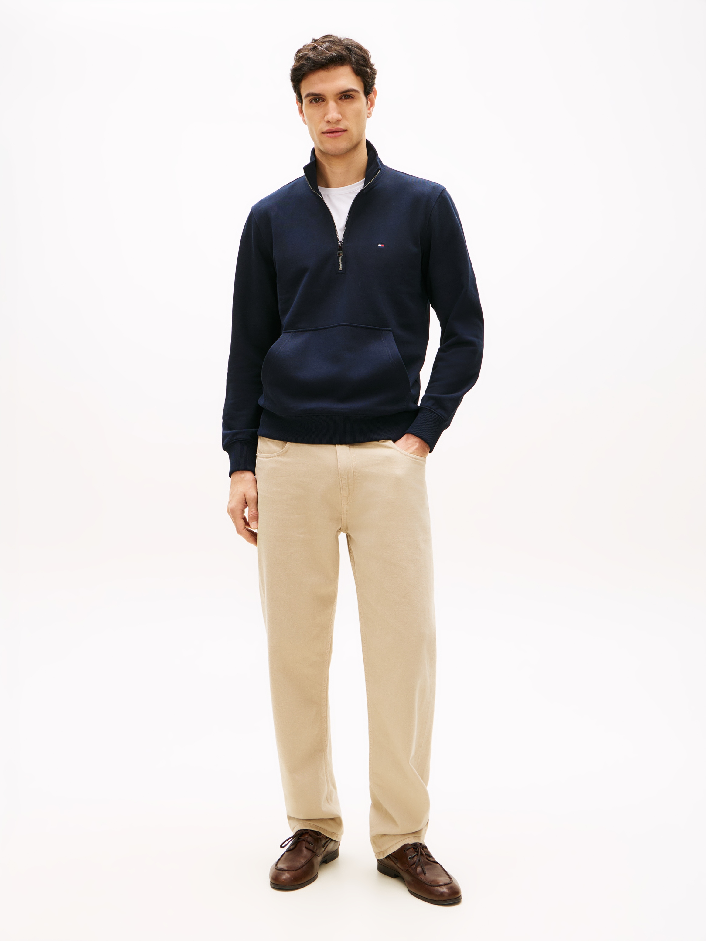 Tommy Hilfiger Sweatshirt »ESSENTIAL TERRY NEW 1/4 ZIP«, Quarter-Zip aus Terry mit Flag
