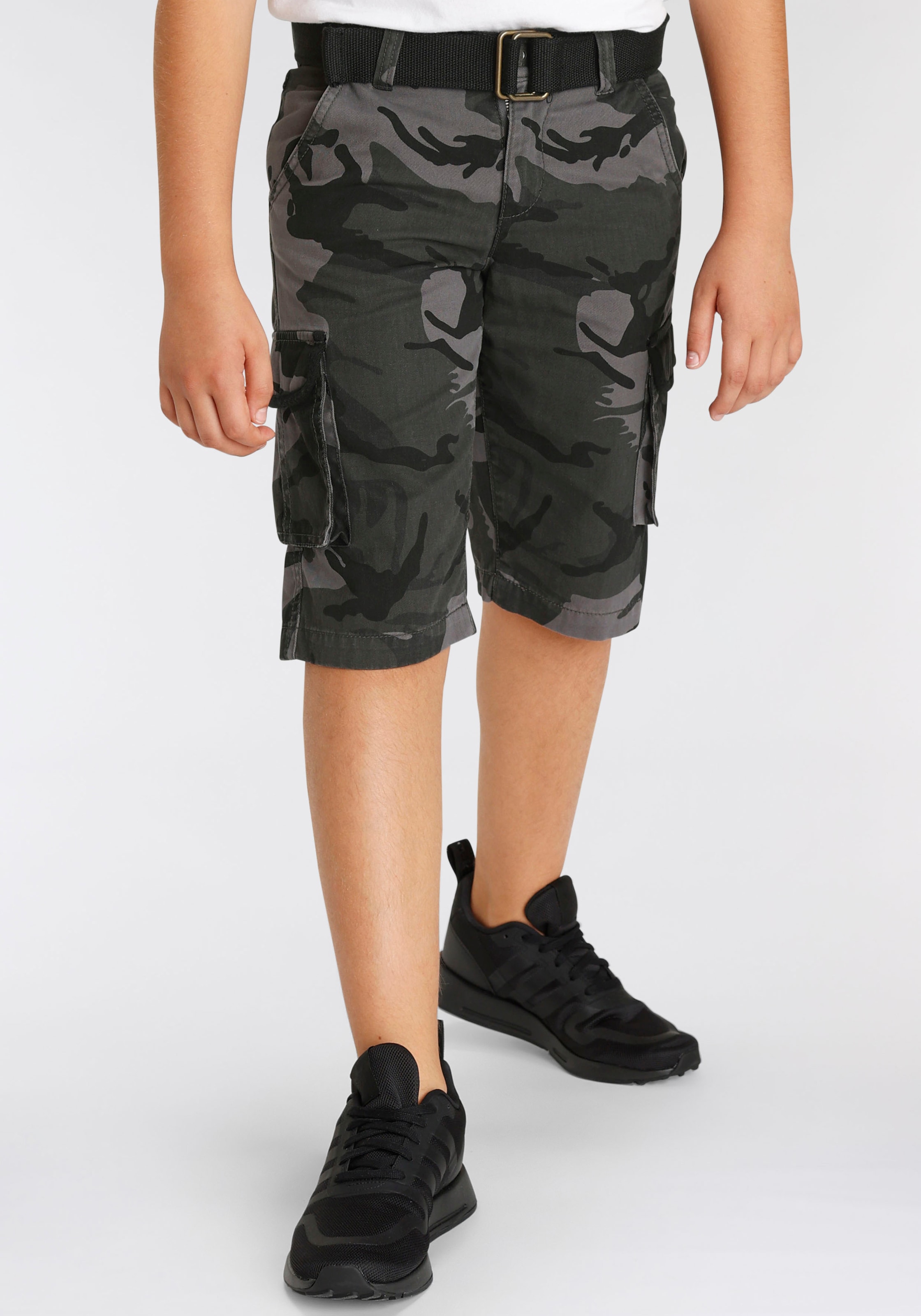 Bild von KIDSWORLD Bermudas »Bermudas+Gürtel«, (Set, 2 tlg., mit Gürtel), mit Textilgürtel