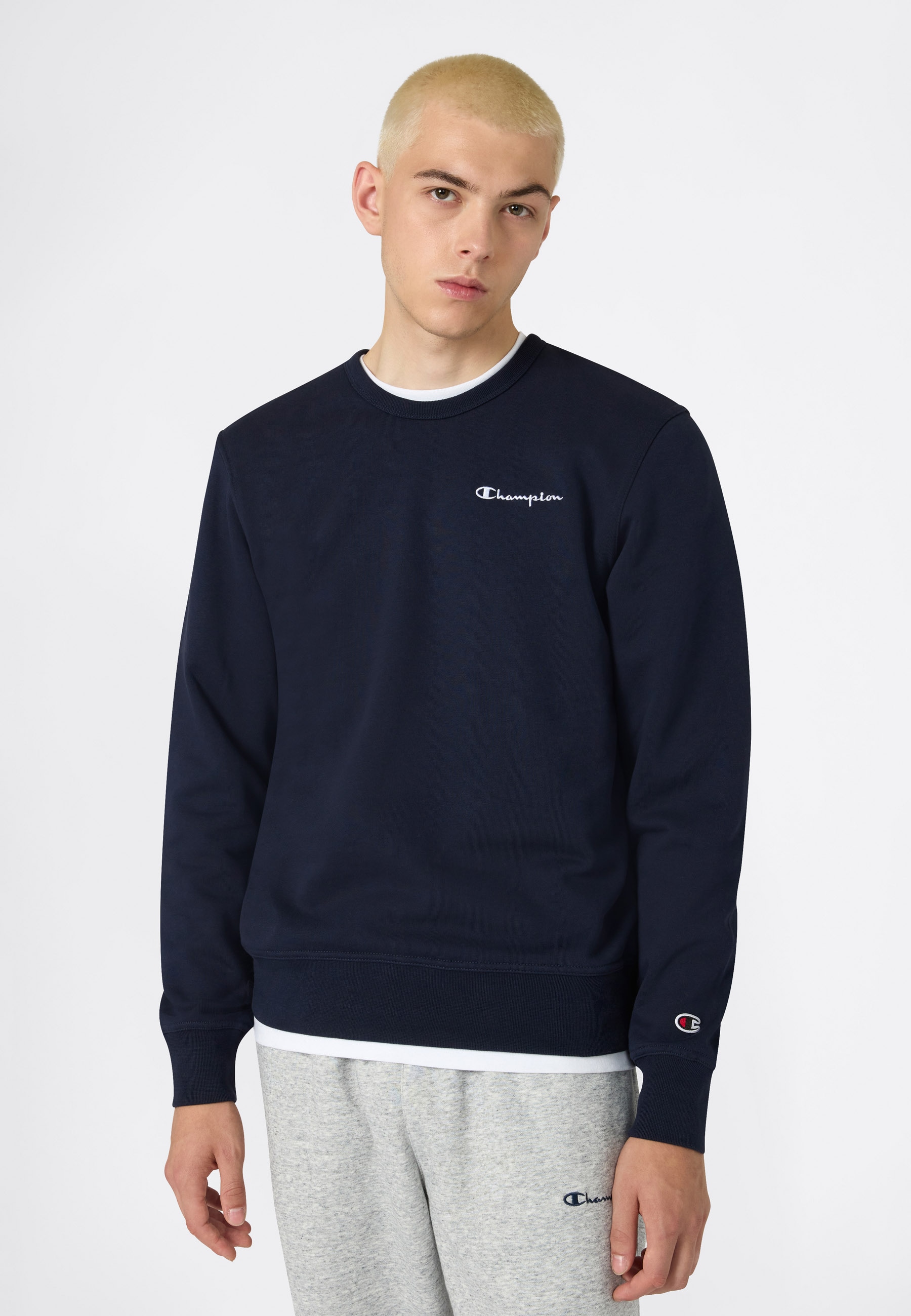 Champion Sweatshirt »ICONS CONTRAST Fleece Crewneck Sweatshirt«, mit Crewneck-Ausschnitt, aus Baumwolle und Polyester
