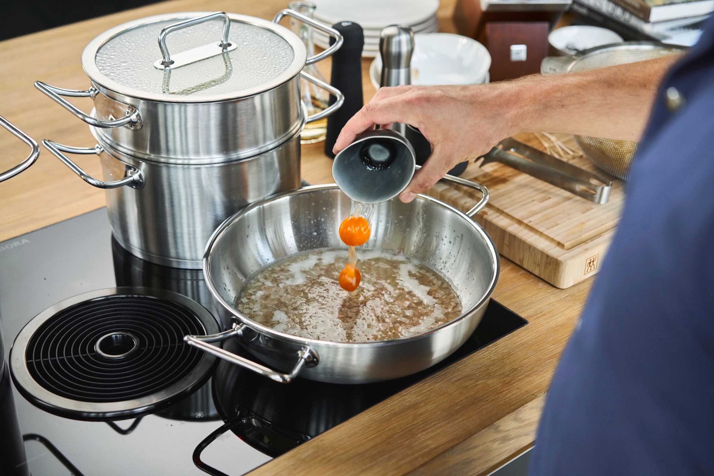 Zwilling Wok »Pro« Edelstahl 18/10 1 Stk. tlg. Induktionsgeeignet günstig online kaufen