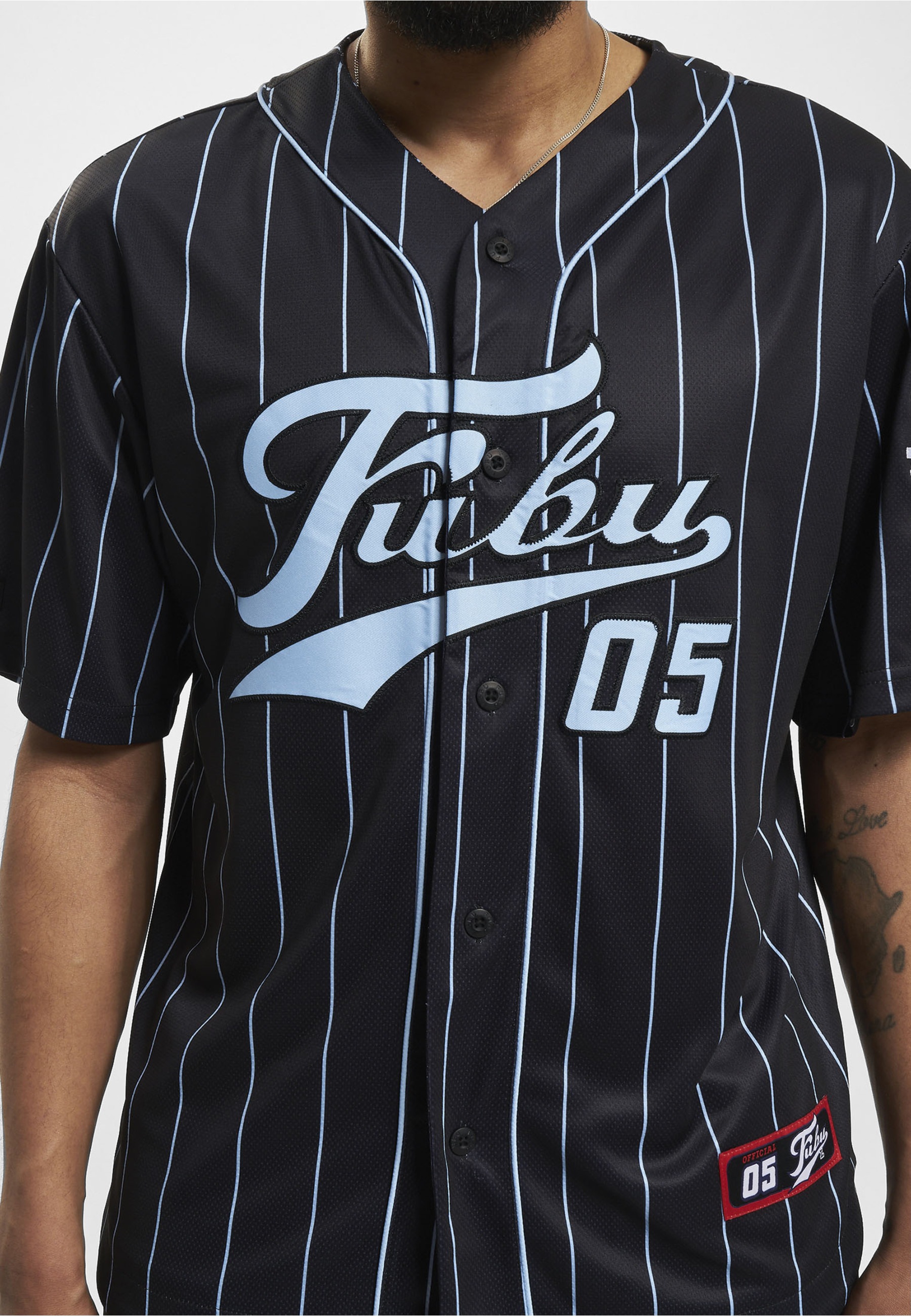 Fubu Kurzarmshirt »Fubu Herren FM232-003-1 FUBU Varsity Pinstripe Baseball Jersey« 1 Stk.