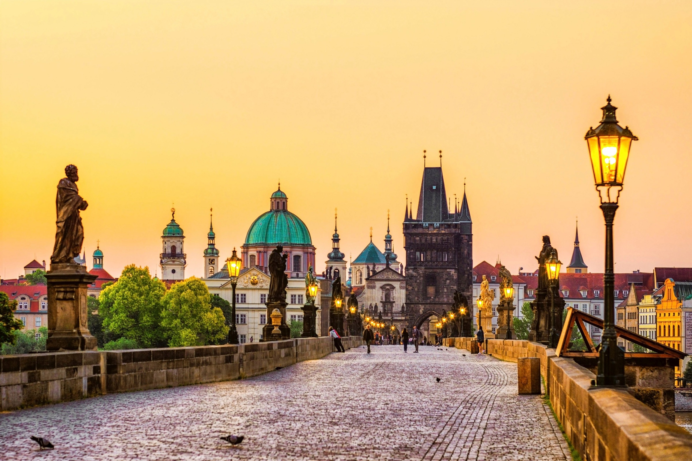 A.S. Création Leinwandbild »Charles Bridge«, Kunst-Gemälde-Kinder, (1 St.), Brücke Großstadt Keilrahmen Bild Prag Leinwand-Bild Wohnzimmer modern