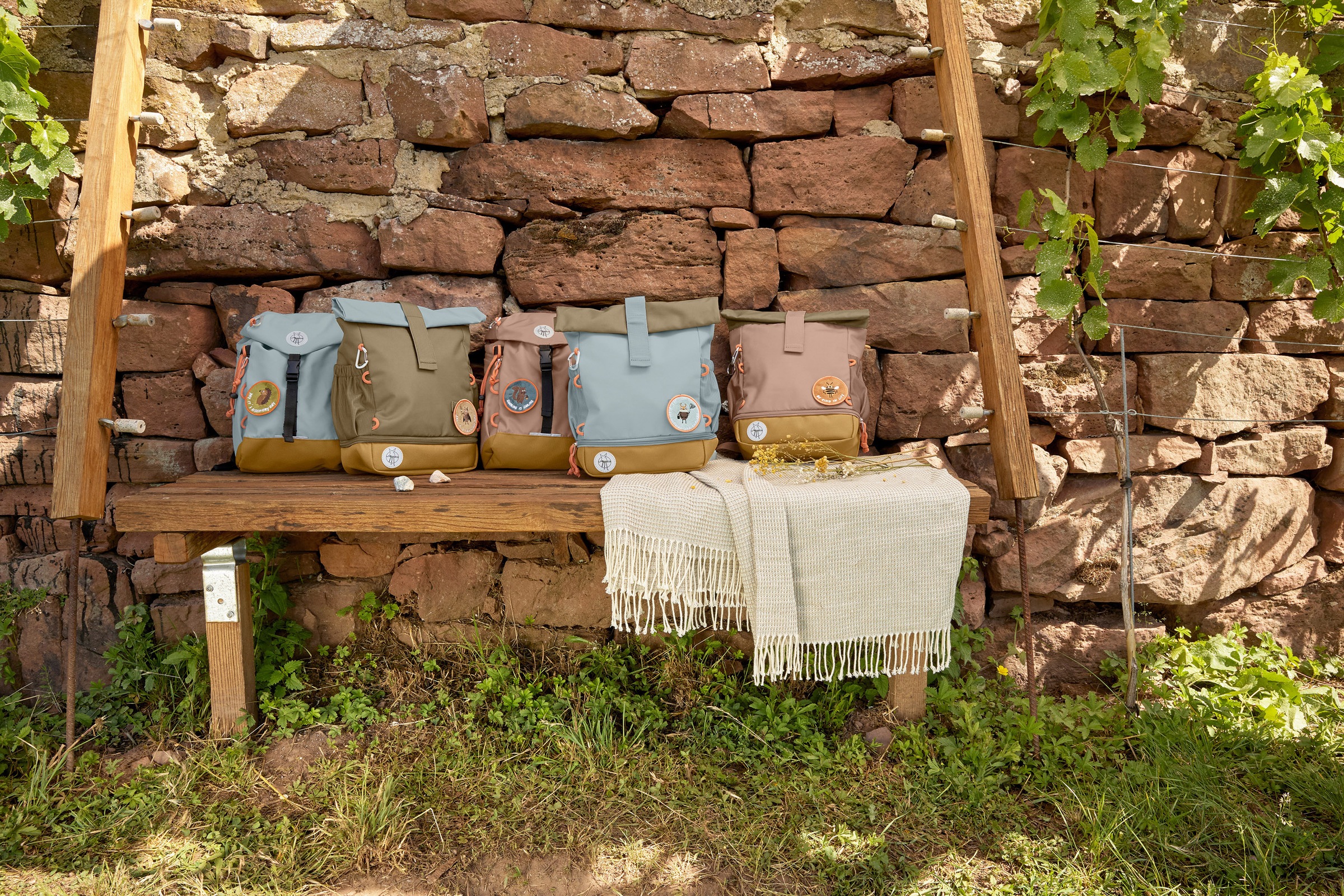 LÄSSIG Kinderrucksack »Nature, Mini Rolltop Backpack, Hazelnut« Reflektoren aus recycelten PET-Flaschen