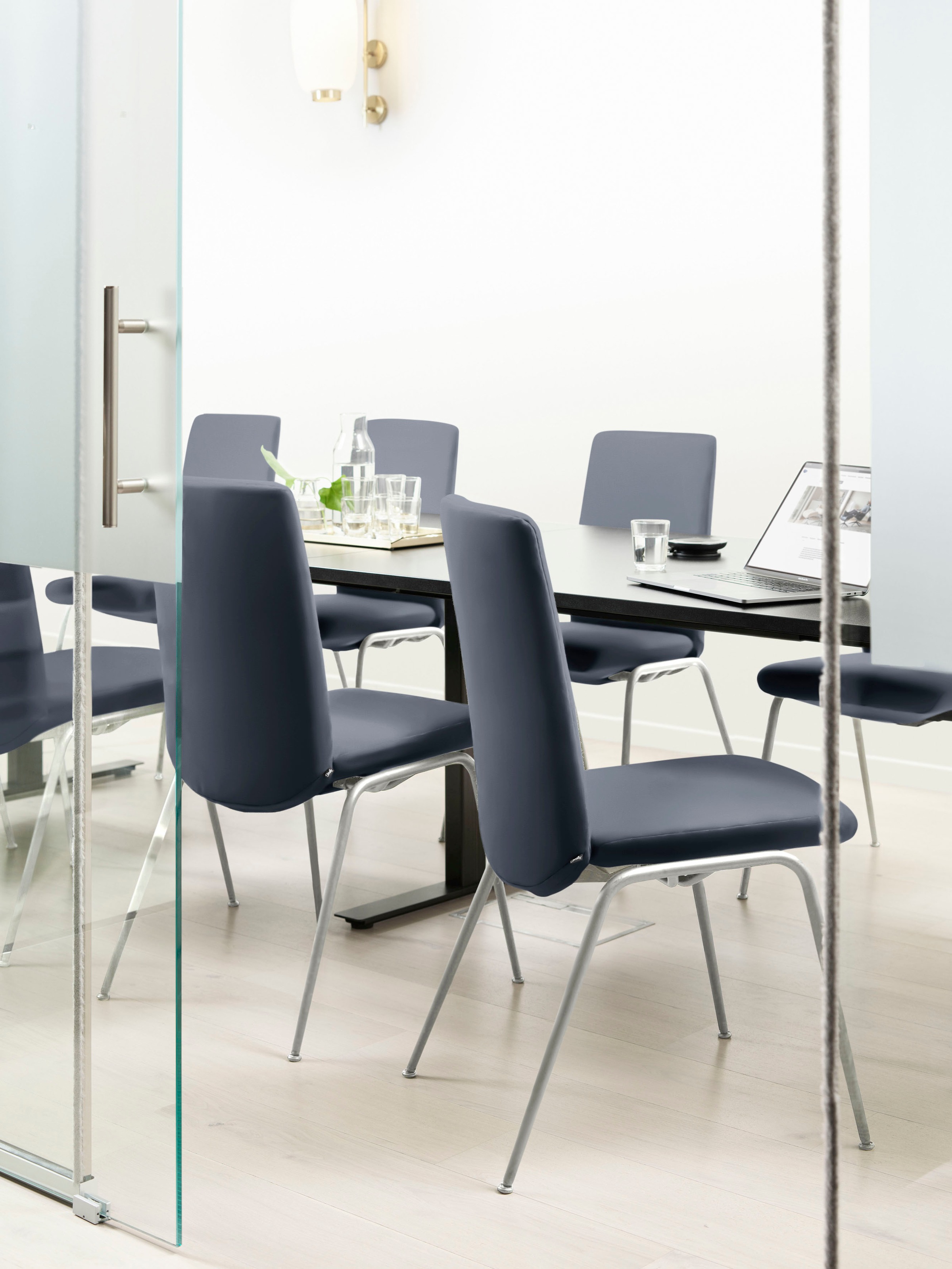 Stressless® Polsterstuhl »Laurel« () Low Back, Größe M, mit Beinen aus Stah günstig online kaufen