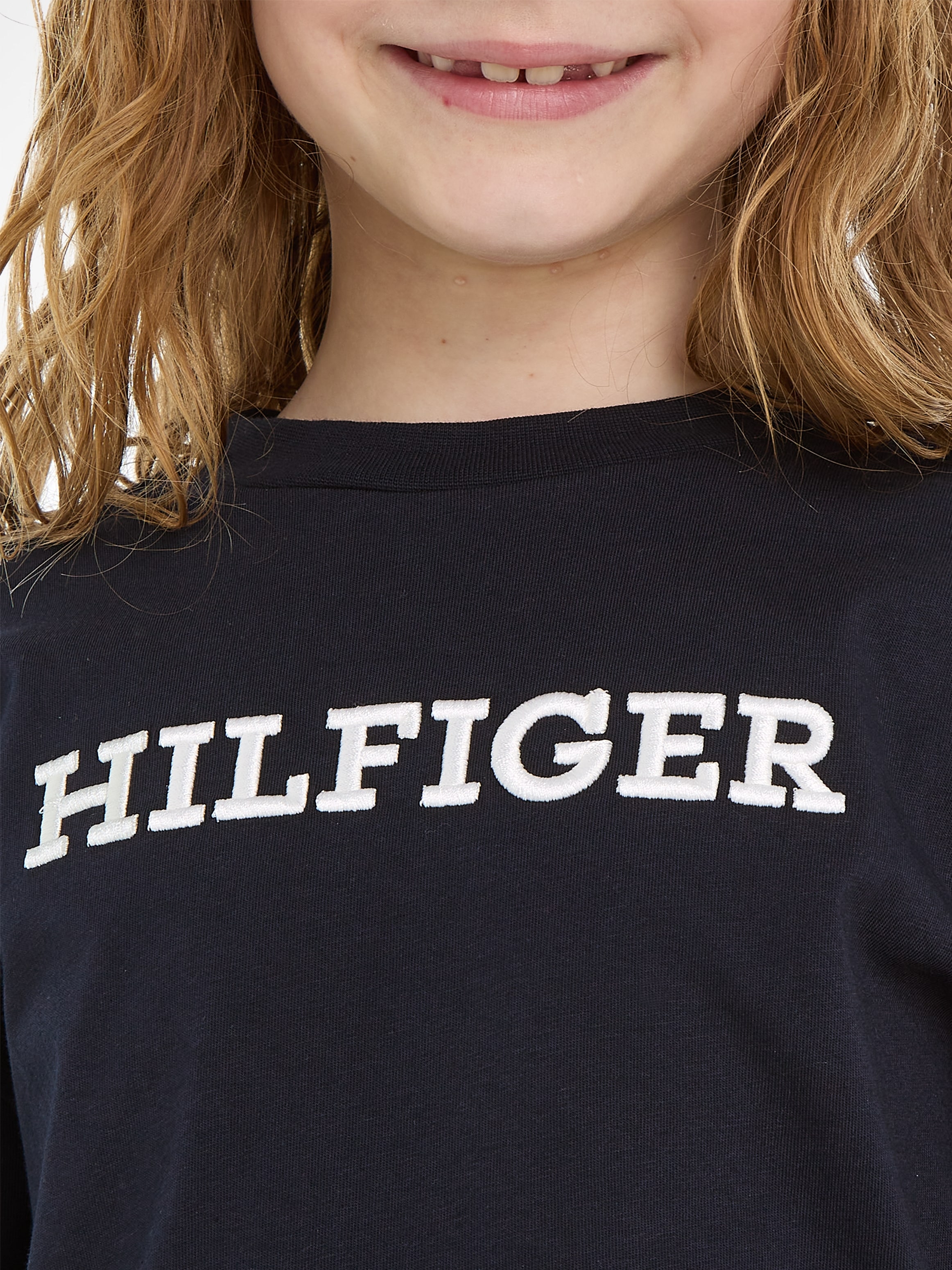 Tommy Hilfiger T-Shirt »U MONOTYPE TEE S/S«, mit großer Logo-Stickerei  online bestellen