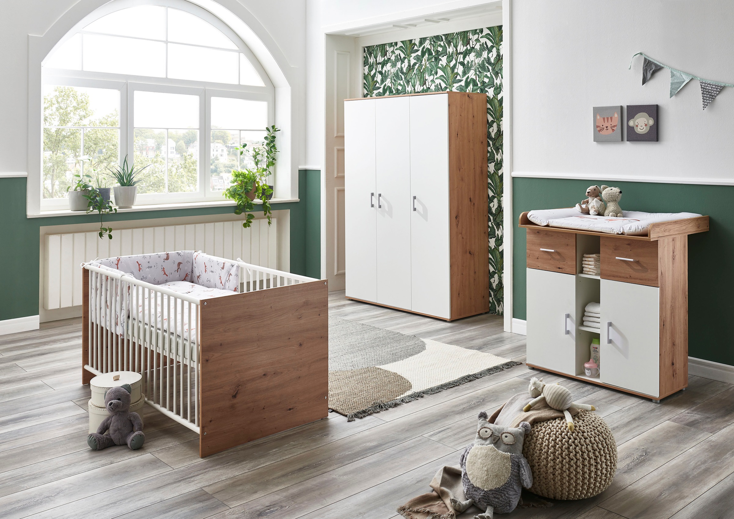 arthur berndt Babyzimmer-Komplettset »Babyzimmer-Set »Matheo« 3-teilig«, (Set, 3 St.), bestehend aus Kleiderschrank, Kinderbett und Wickelkommode