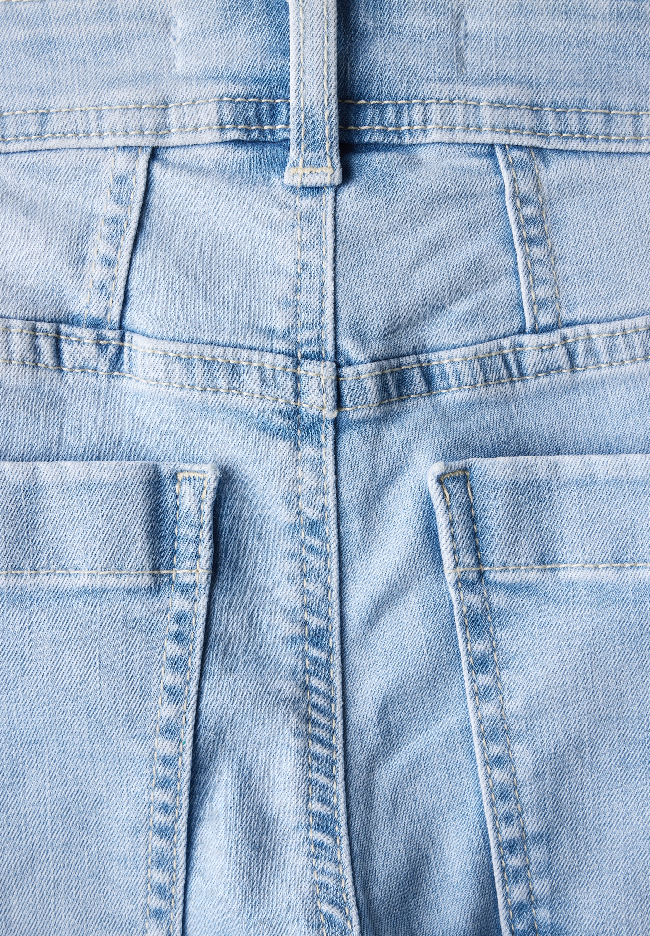 STREET ONE Slim-fit-Jeans »Style YORK«, im Five-Pocket Style
